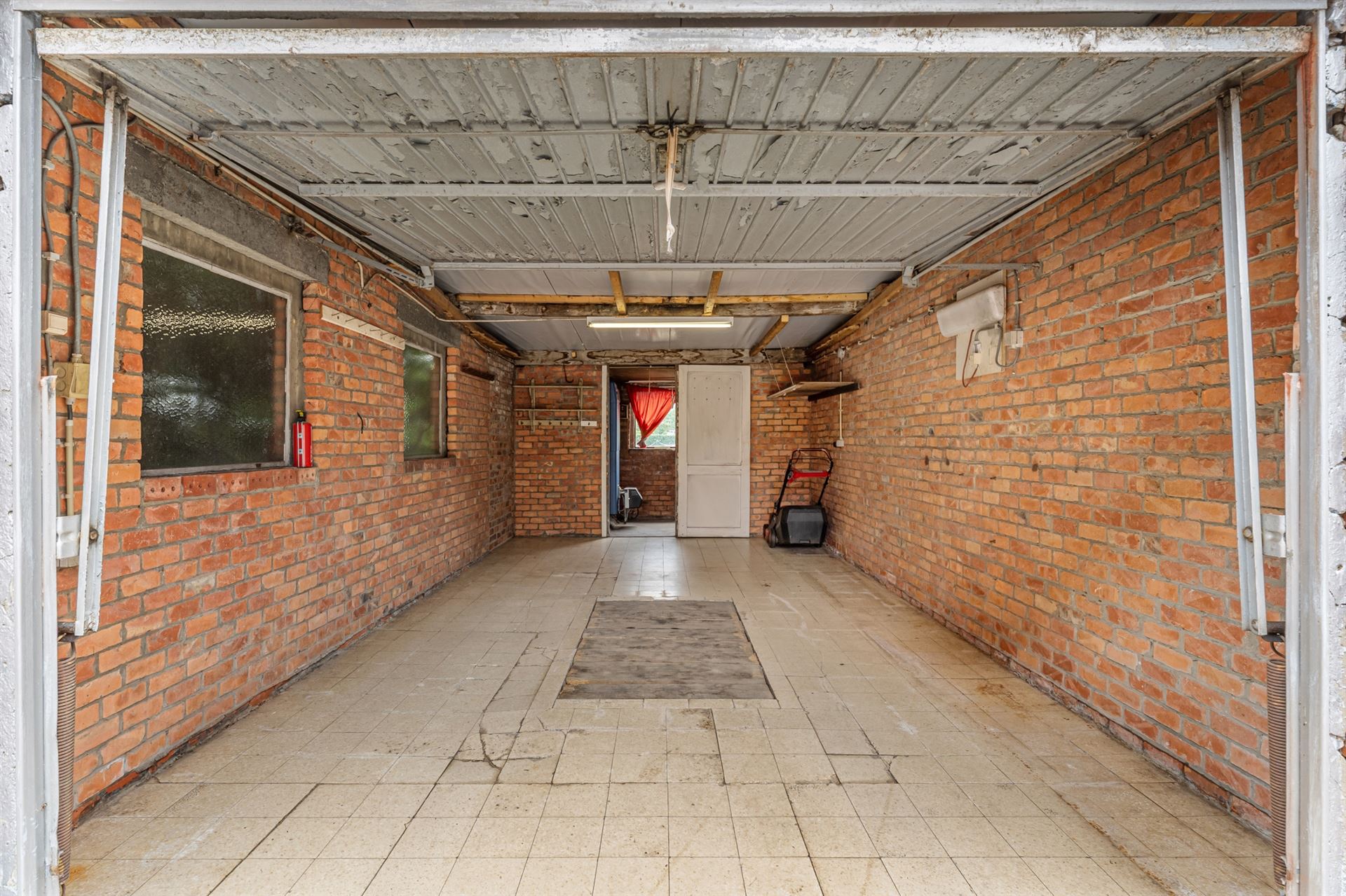 Te renoveren vrijstaande eengezinswoning. foto 25