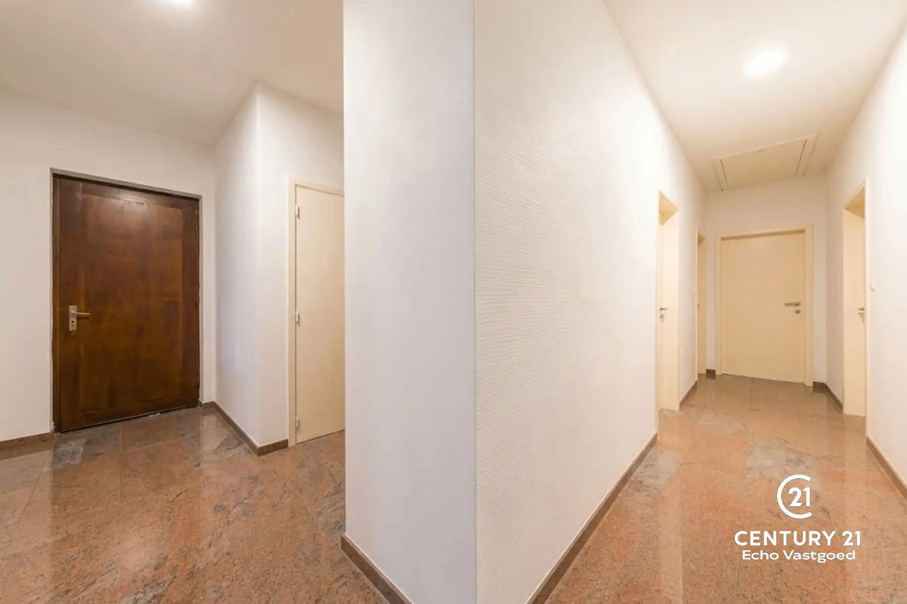 Gelijkvloerse, onderhoudsvriendelijke vrijstaande woning foto 3