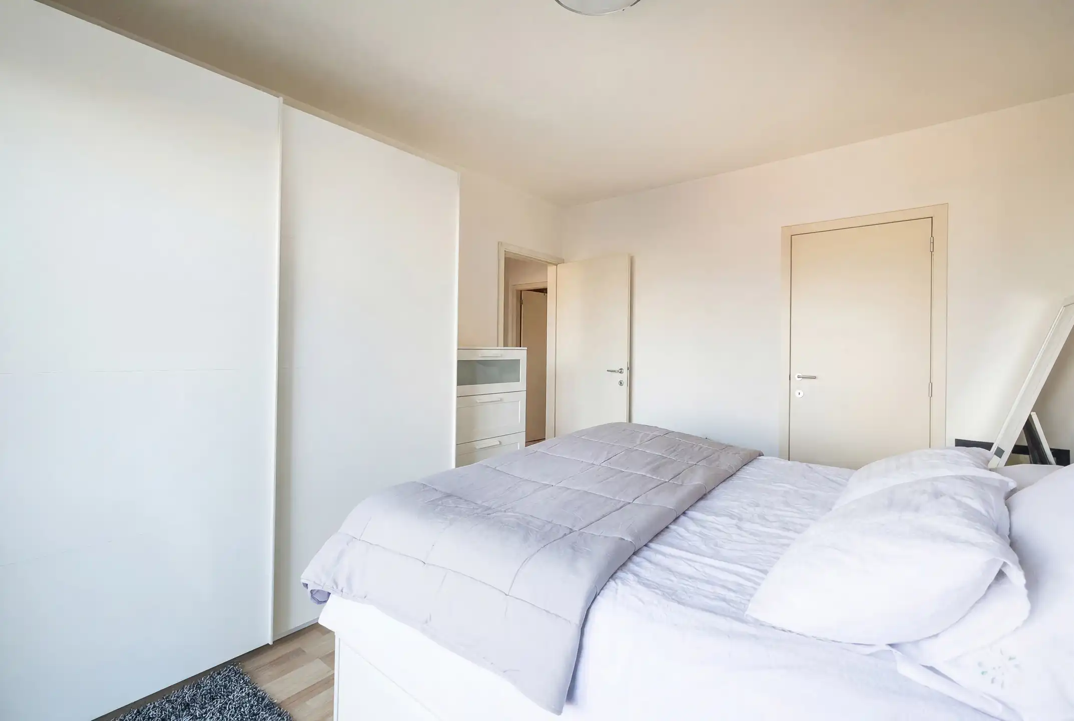 Appartement met terras & P foto 6