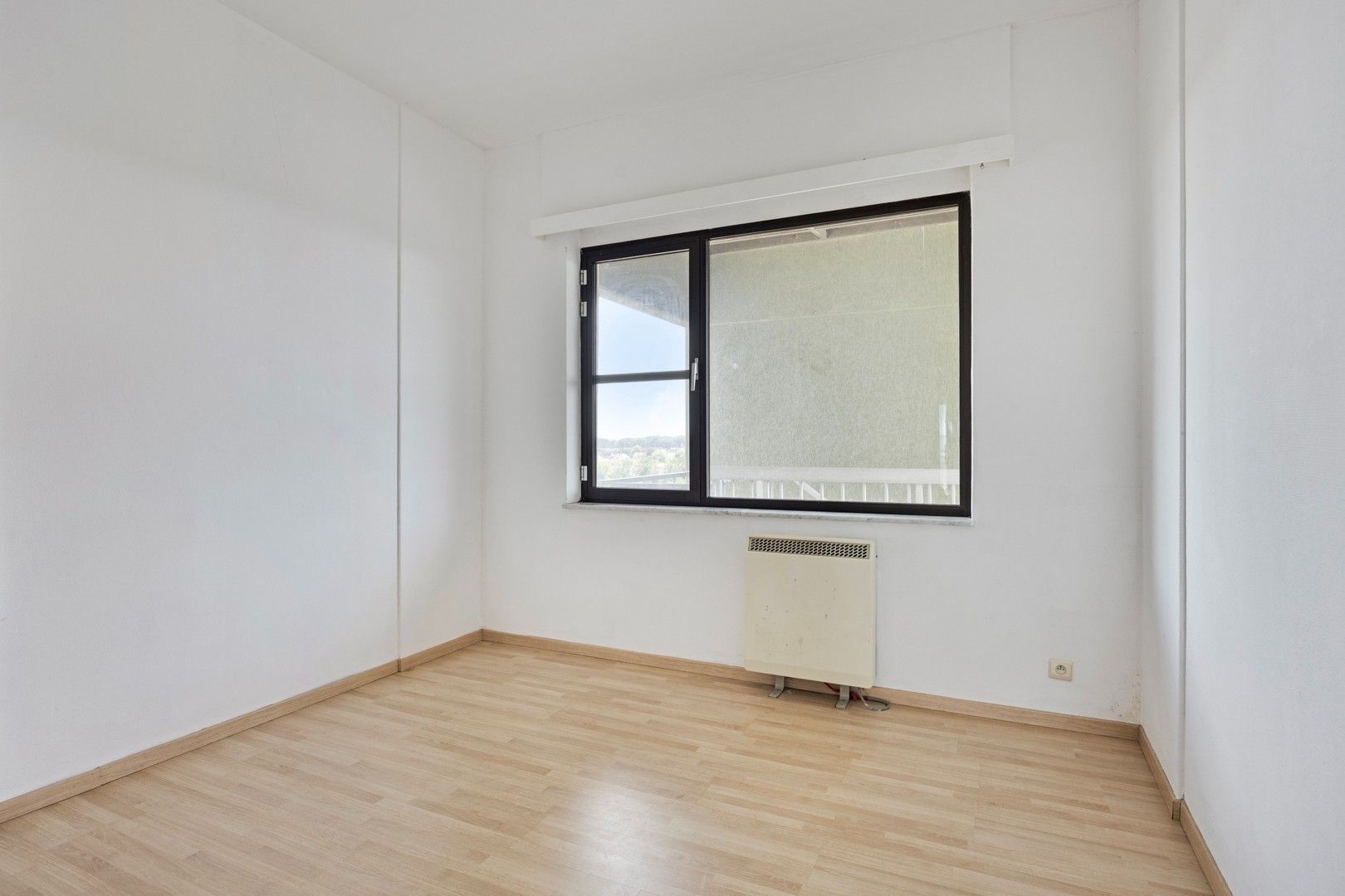 Sint-Martinusplein 9A bus 91, 3600 Genk foto 8