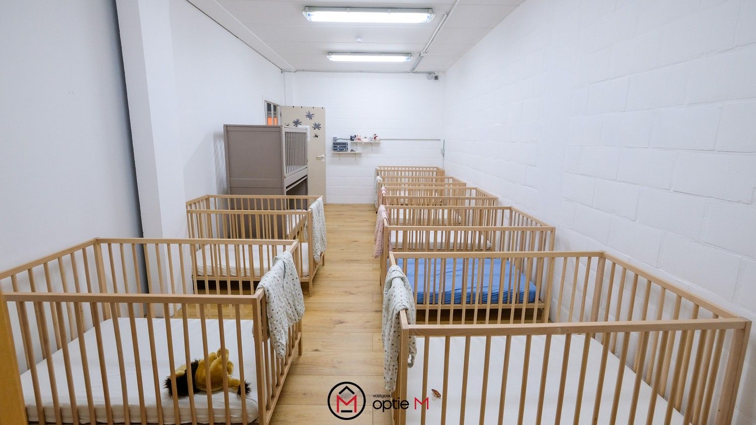 Investeringspand met handelsruimte en appartement in Merem Bilzen foto 33