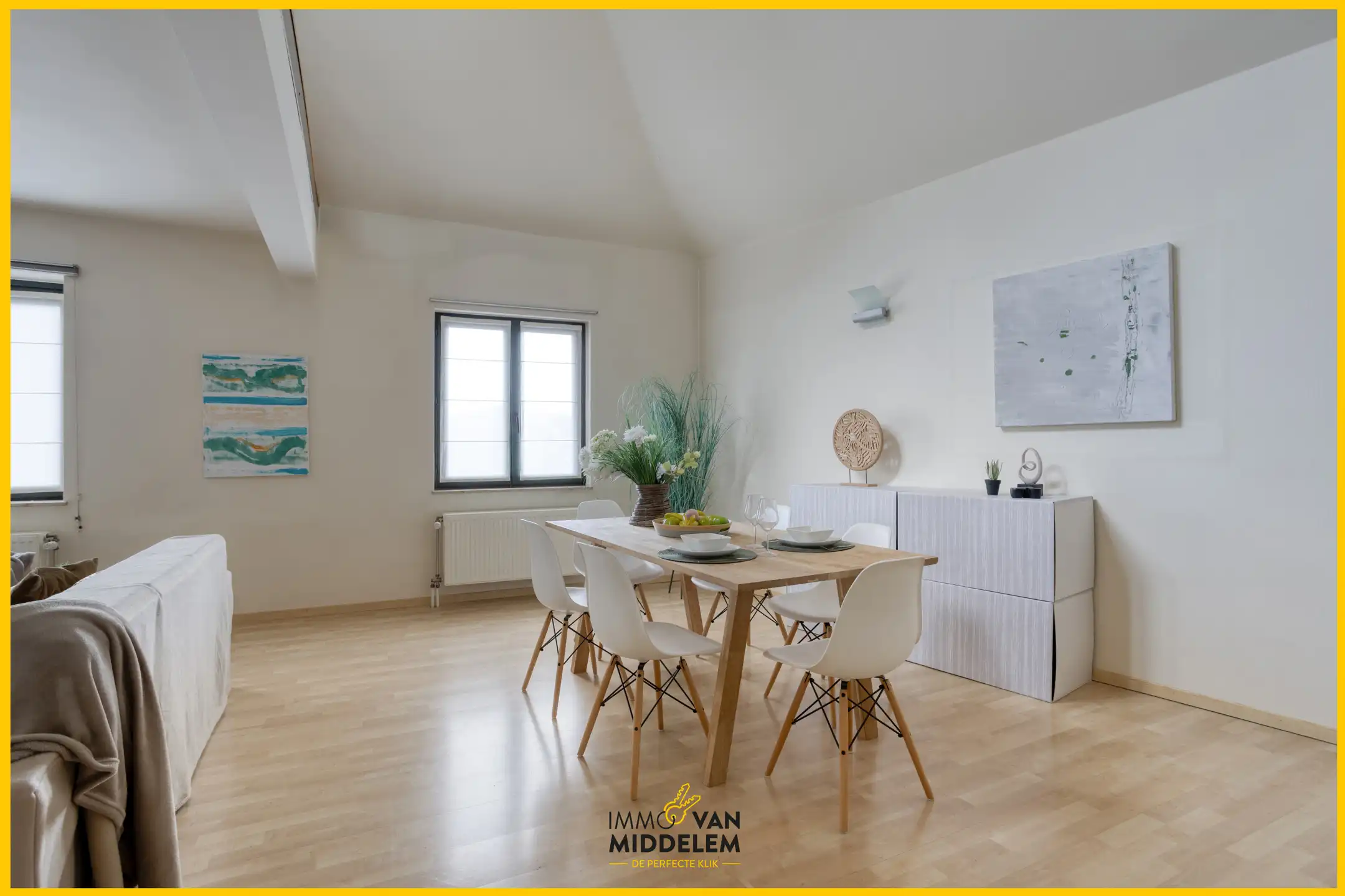 INSTAPKLAAR DUPLEX APPARTEMENT IN HET CENTRUM VAN TERNAT foto 3