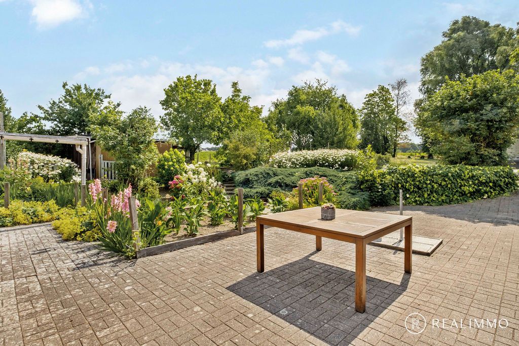 Uniek vastgoed met prachtige verzichten! foto 19