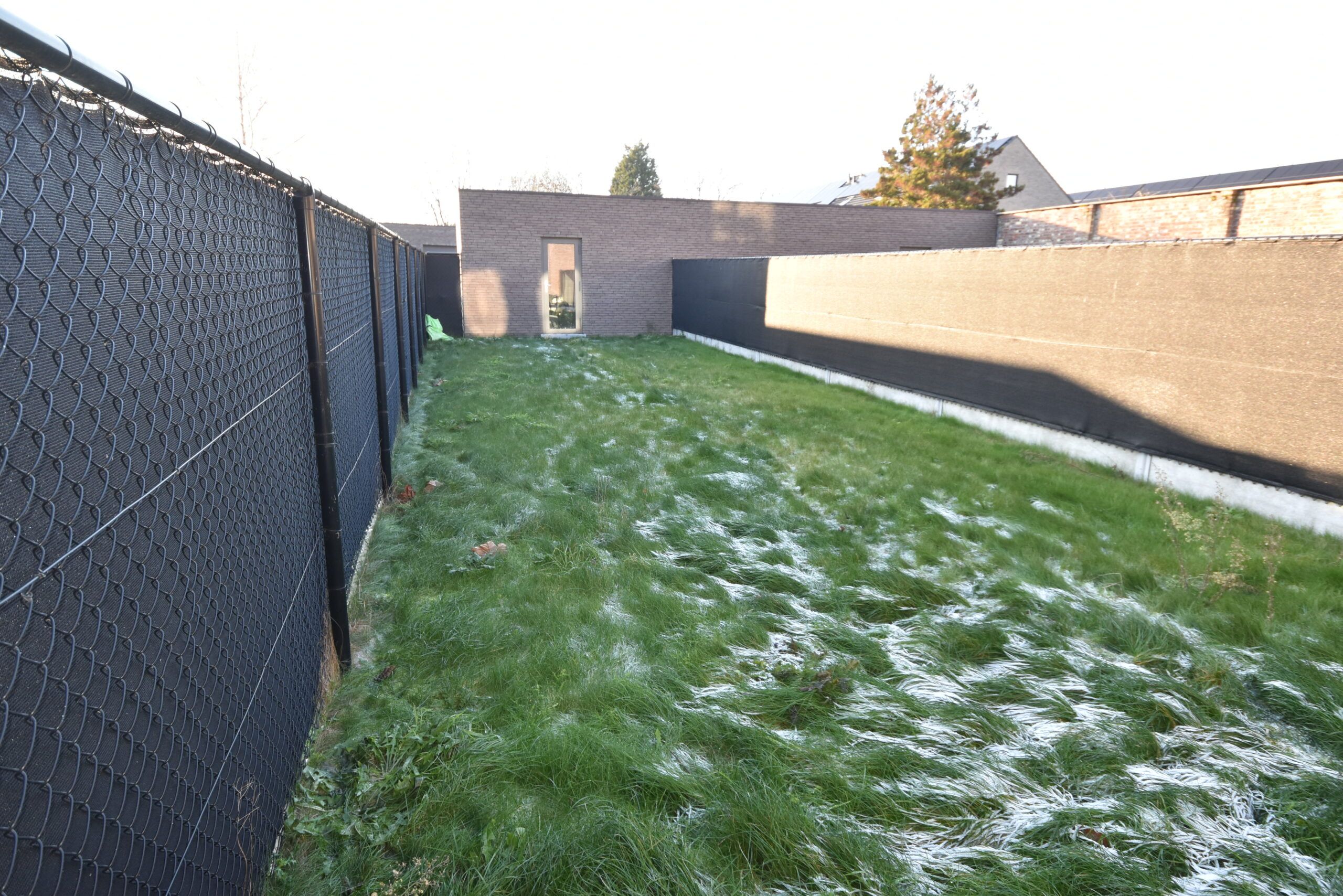 Gelijkvloers appartement (2 slpks) met garage en tuin in Nieuwkerken-Waas foto 10