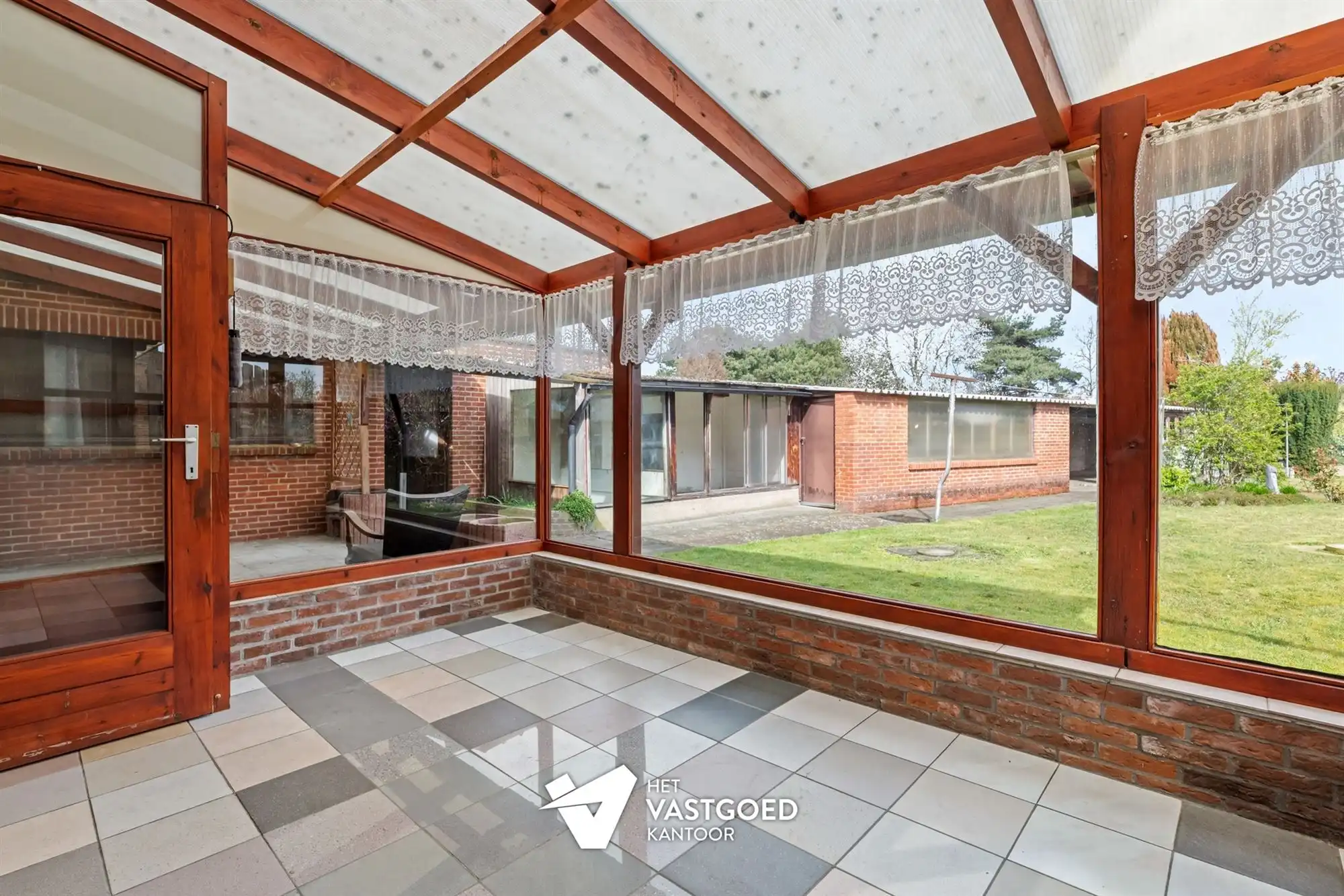 RUIME WONING (4 SLPKS) OP RUIM PERCEEL 1498M2 foto 19