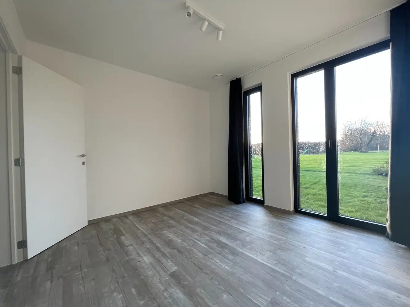 Gelijkvloers nieuwbouw app. met o.a. 2 slpks foto 7