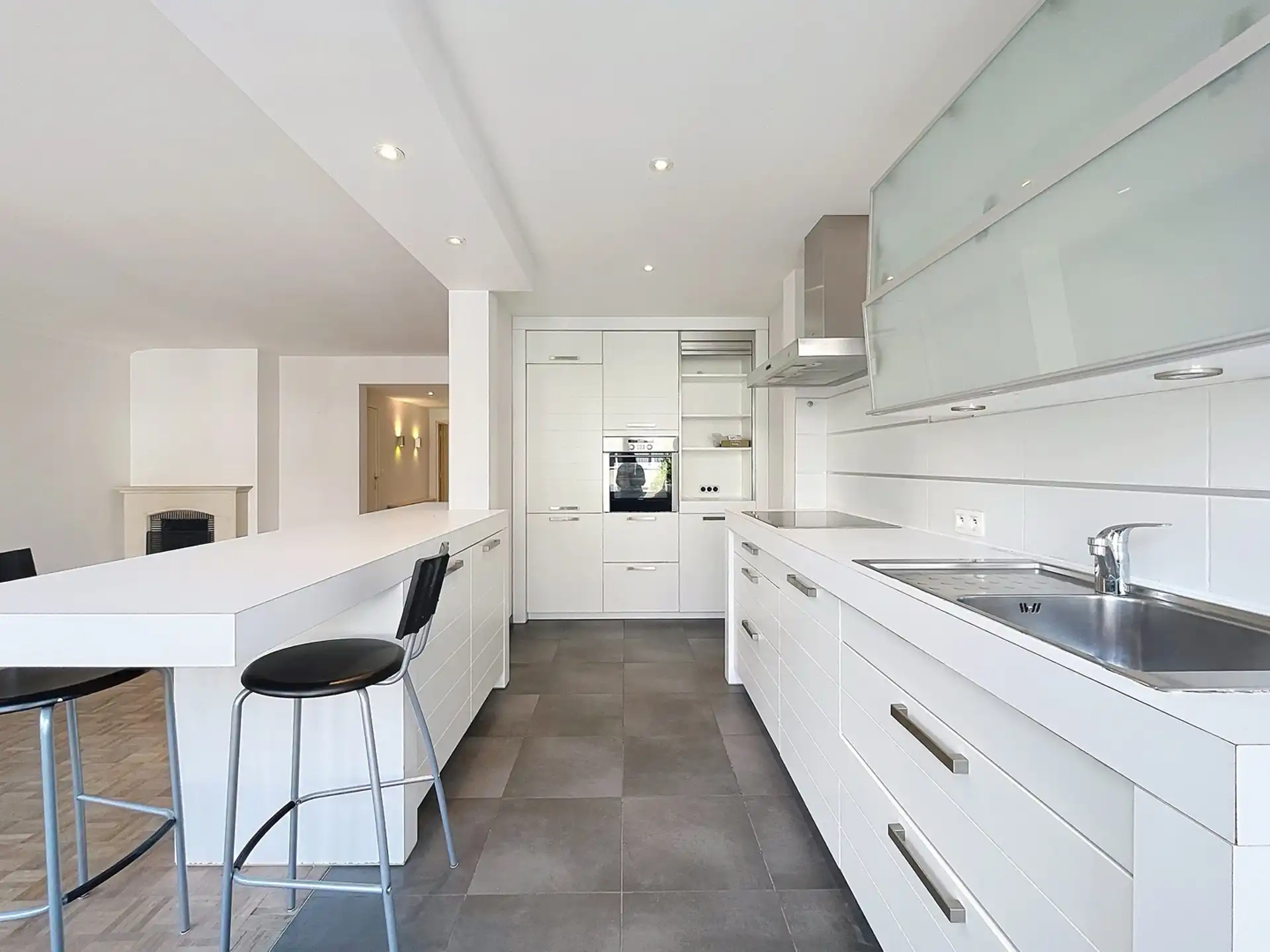 Mooi appartement van ±114 m², met 2 slpkmrs, tuin en terras foto 5