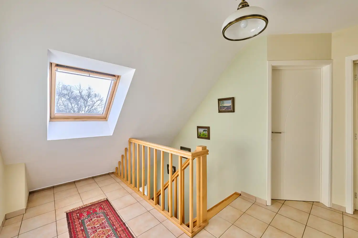 Charmante landelijk gelegen eengezinswoning volledig onderkeldert en ruime vrijstaande garage foto 17