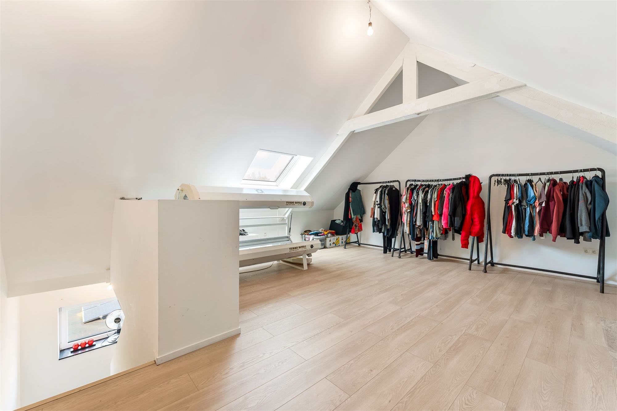 PERFECT ONDERHOUDEN EN INSTAPKLARE WONING MET 3 SLAAPKAMERS EN INPANDIGE GARAGE TE OLMEN foto 17