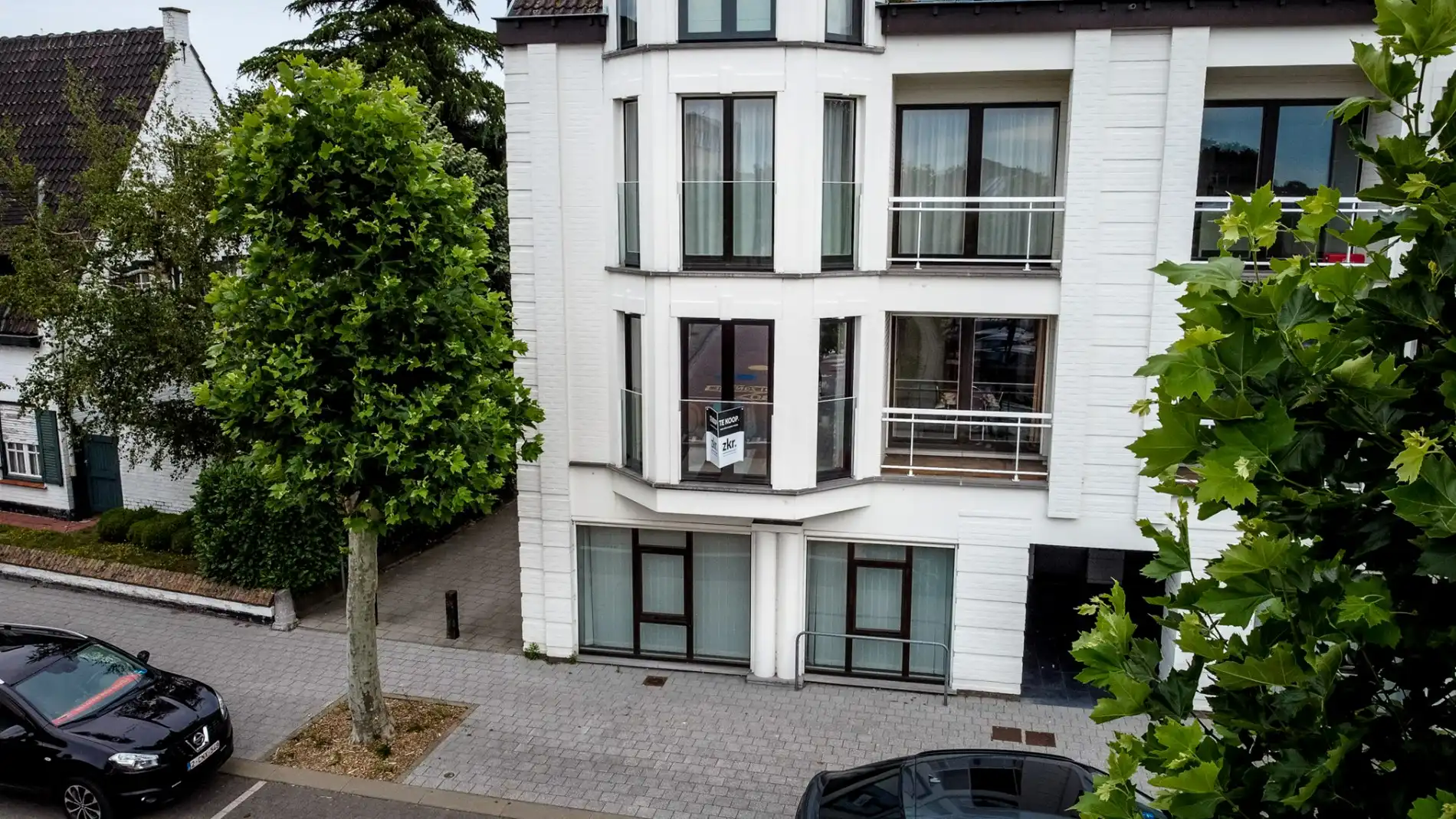 Ruim appartement met 2 slaapkamers en garage in het centrum van Maldegem foto 2