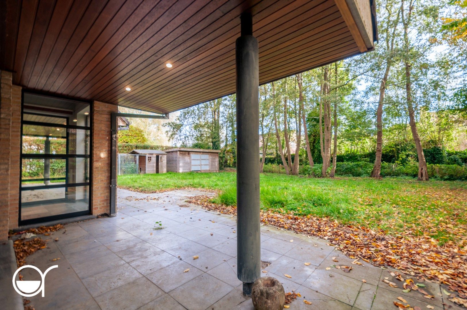 Rustig gelegen villa met 4 slaapkamers foto 23