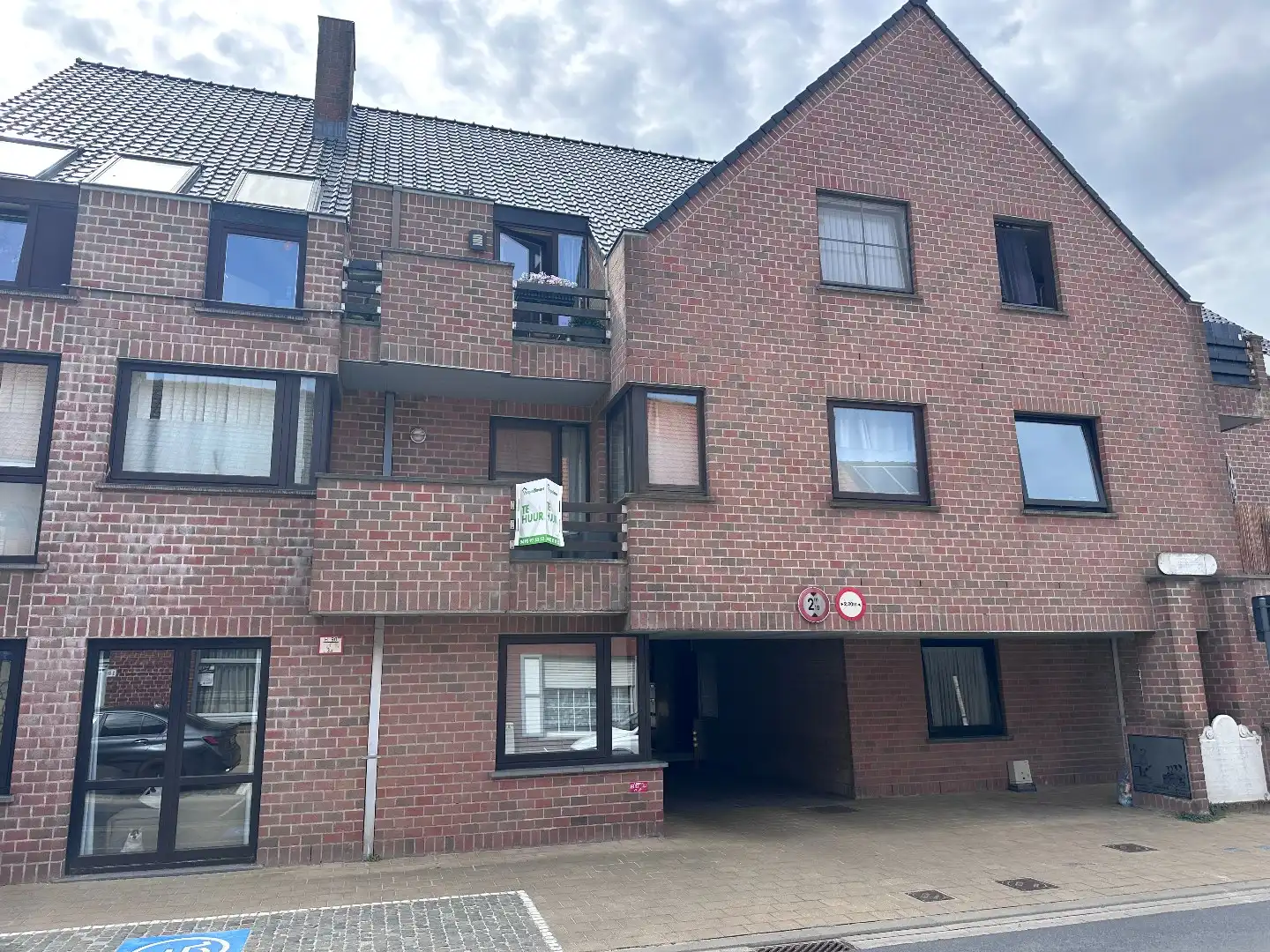 Appartement met 3 slaapkamers te Koekelare foto {{pictureIndex}}