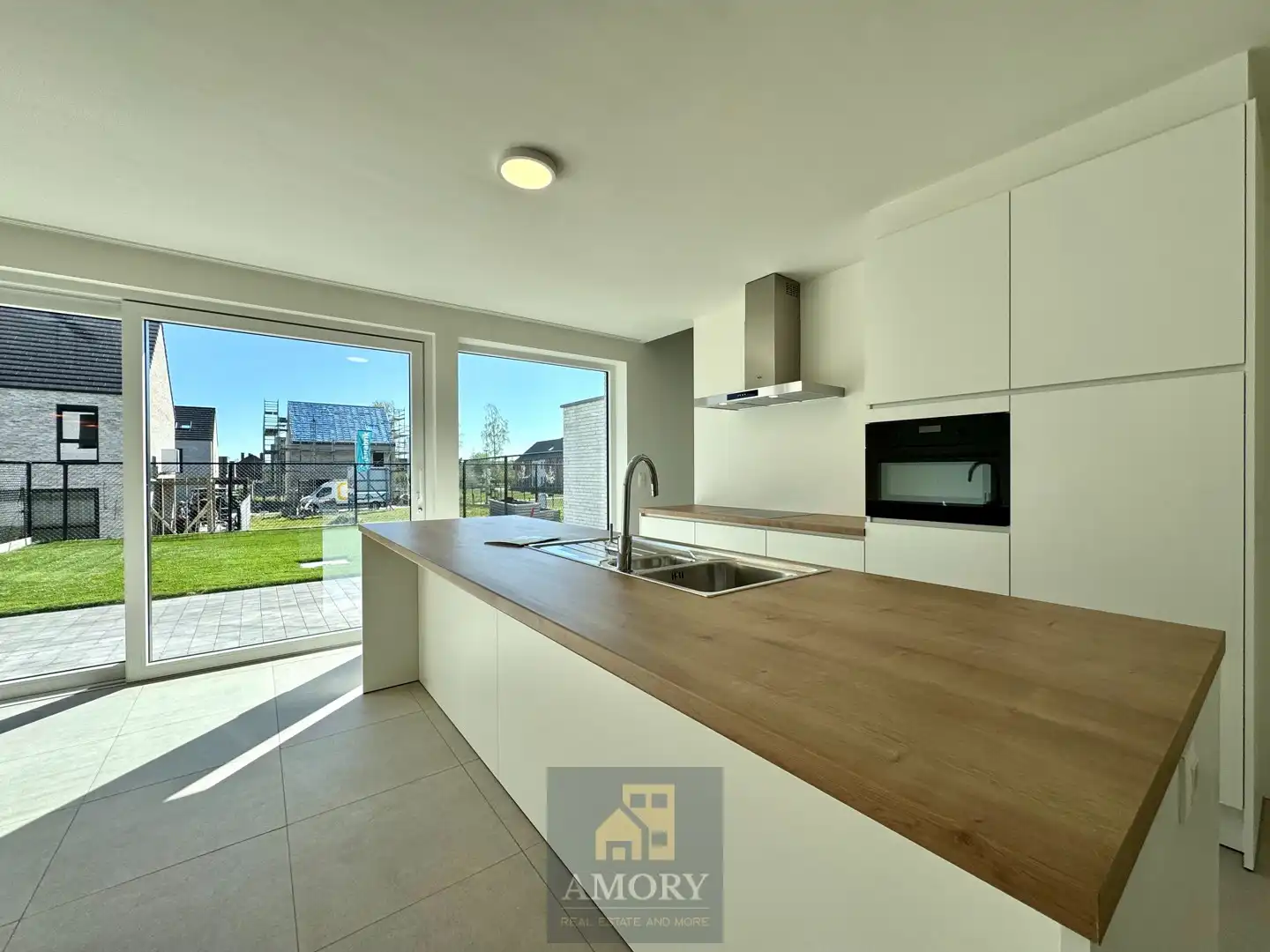 Moderne nieuwbouwwoning met 3 slpk’s en garage foto 6