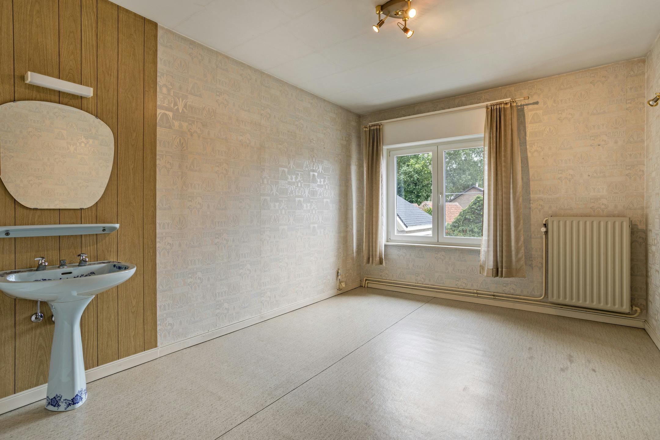 Vrijstaand huis te koop met 3 slaapkamers te Assebroek foto 8