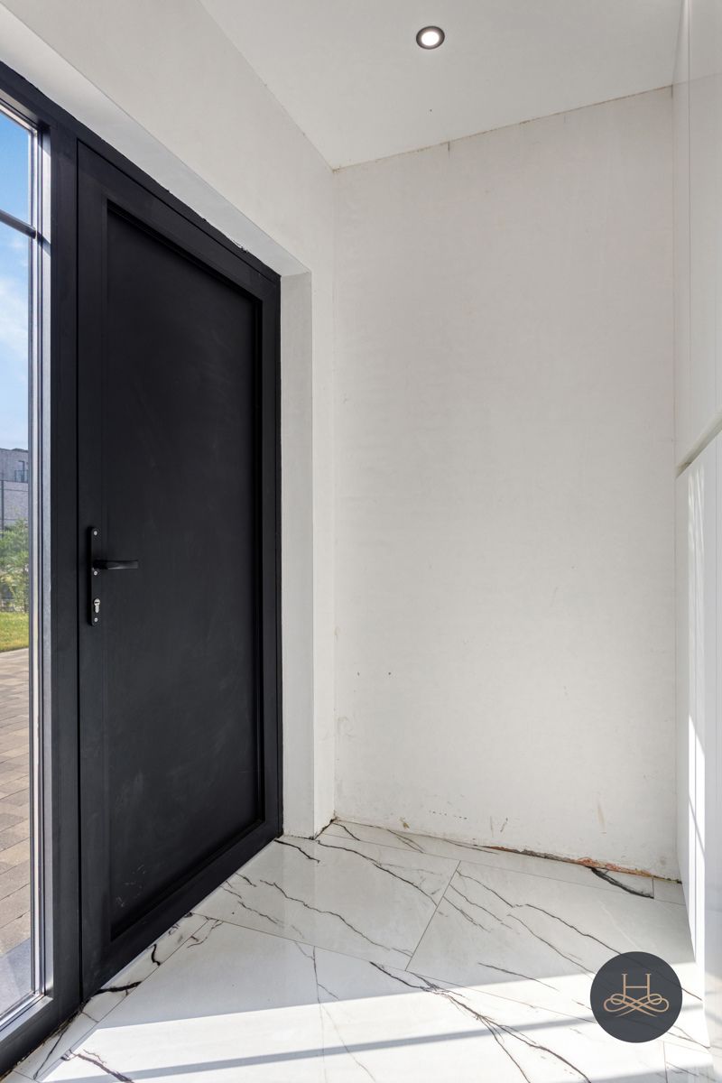 Riante woning met 6 slaapkamers en veel parkeergelegenheid foto 5