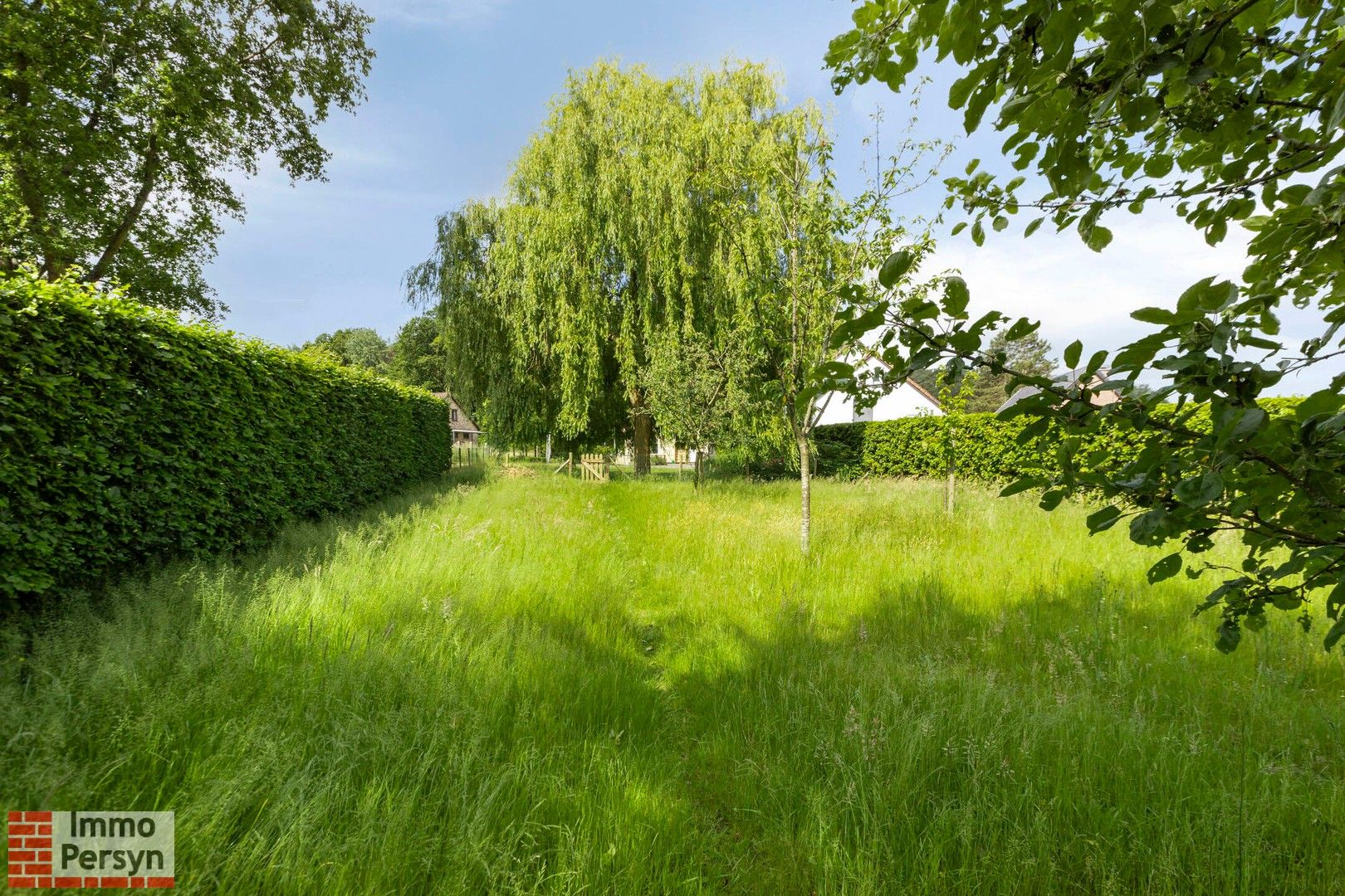 Charmante Spaanse villa met grote tuin en ondergrondse garage foto 34