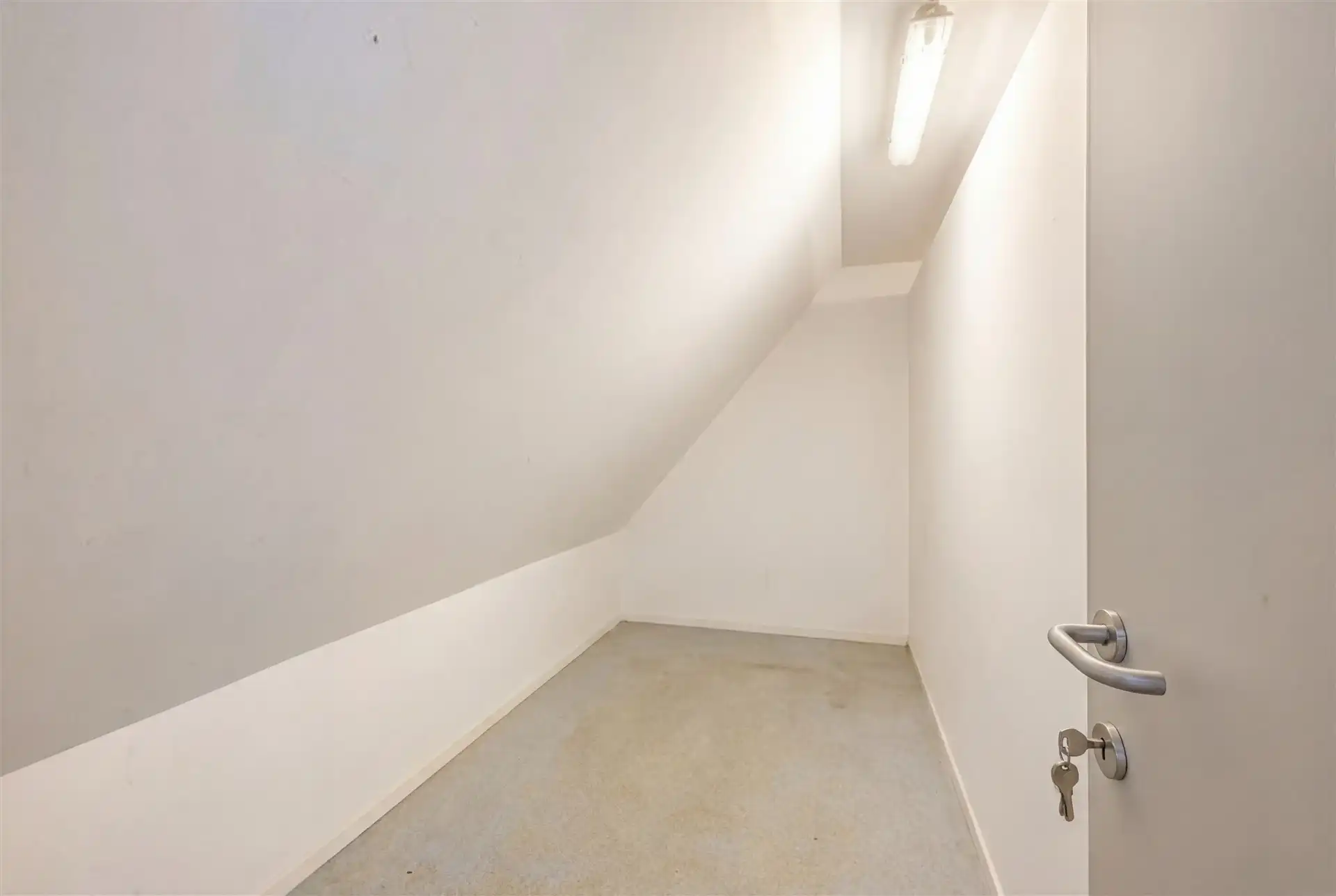 Recent instapklaar appartement in kleinschalige residentie foto 10