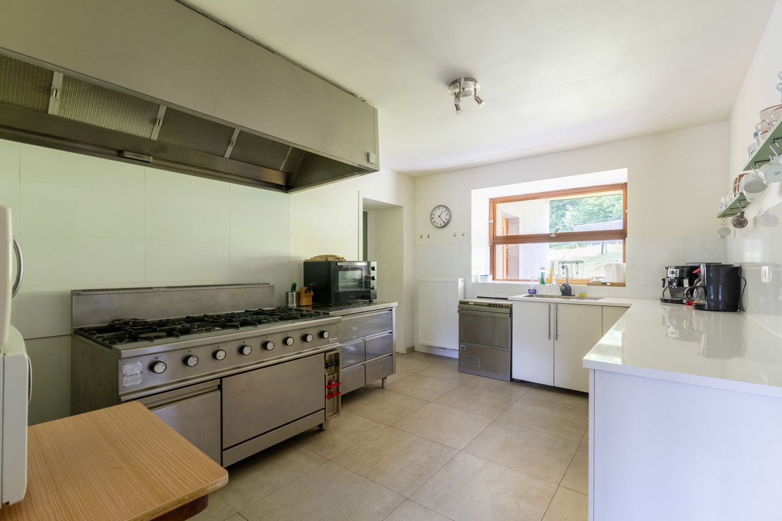 Ruime woning in een oase van groen! foto 8
