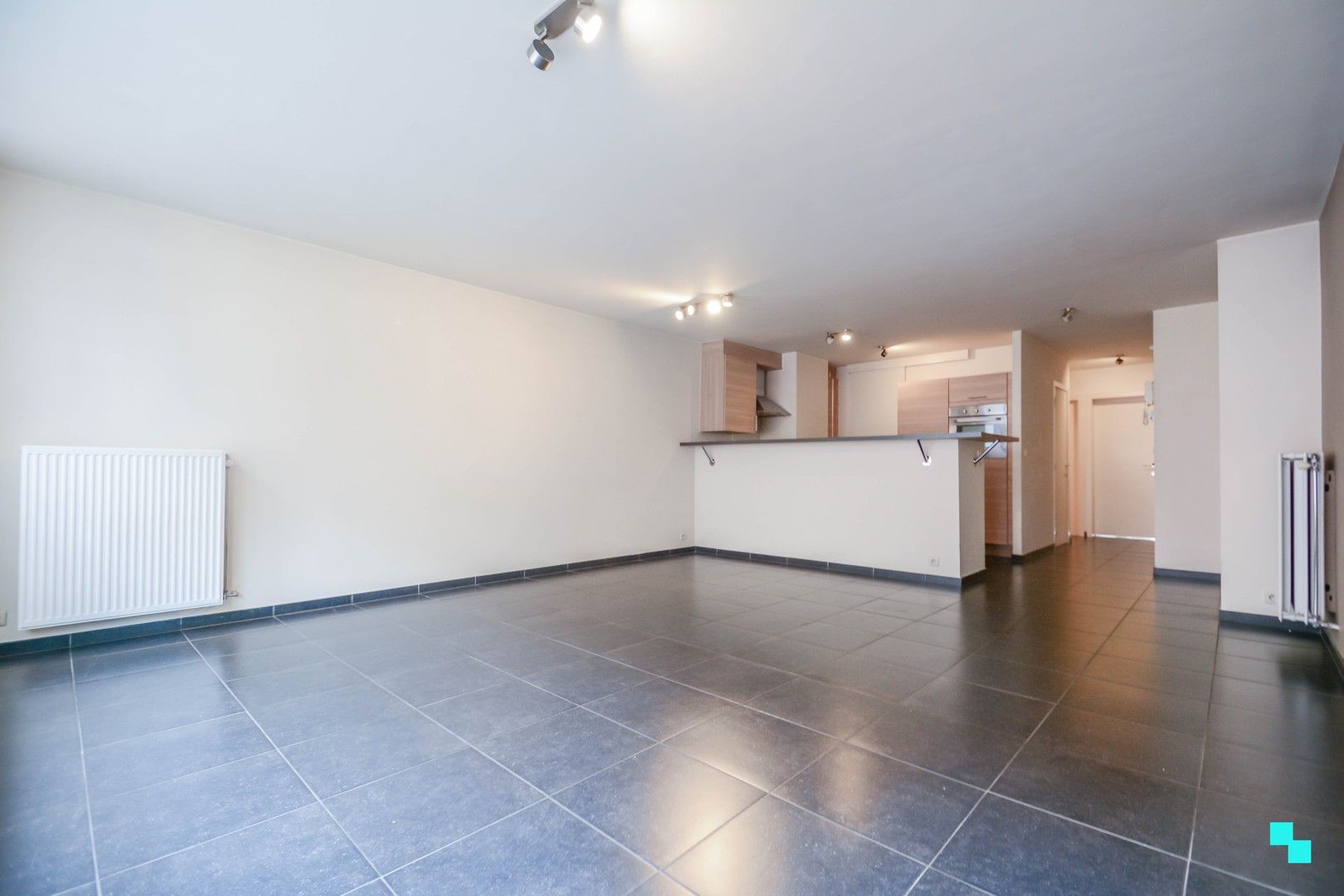 Appartement met twee slaapkamers en garagebox in centrum Izegem foto 6