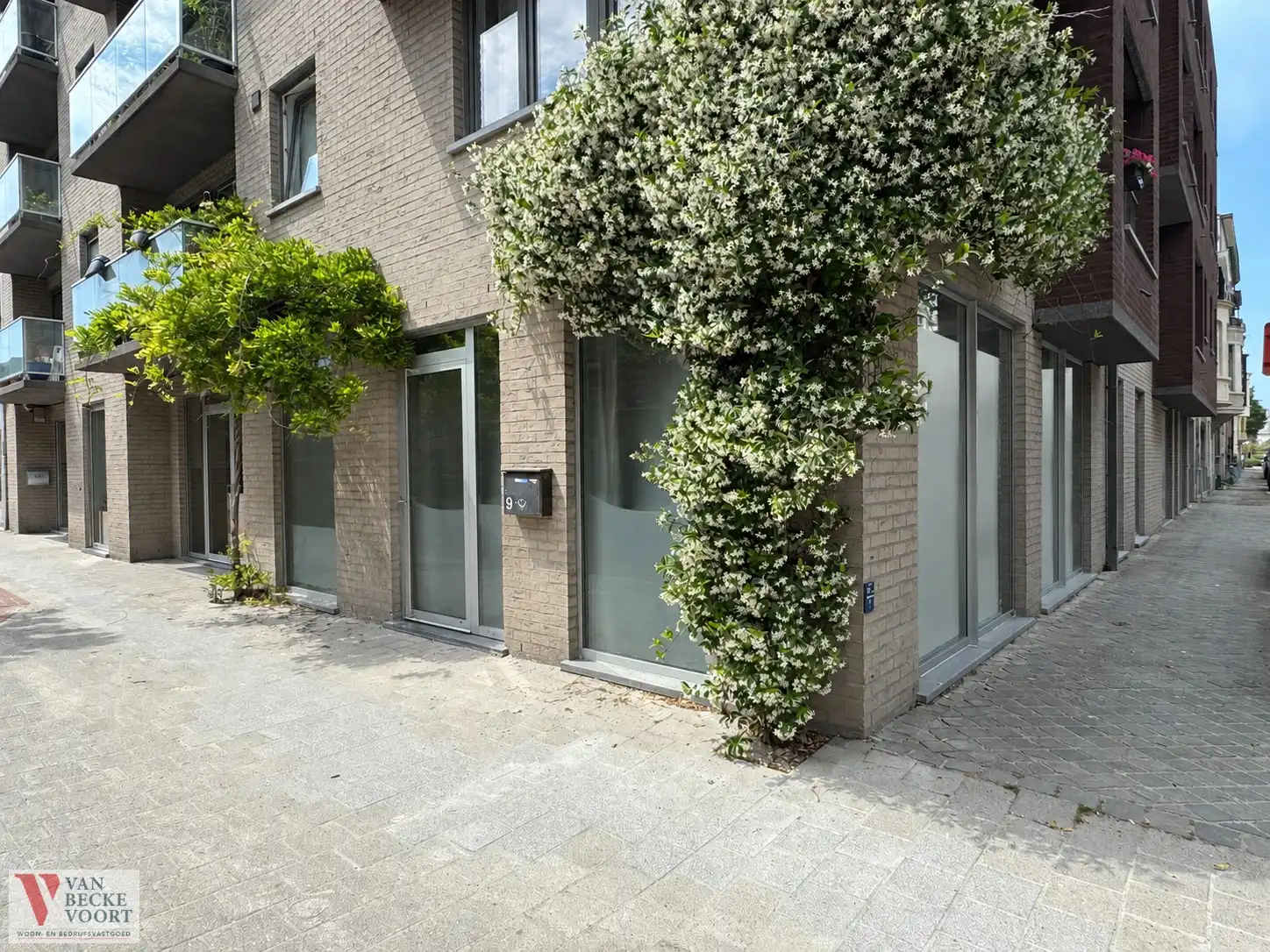 Commercieel te koop Nieuwpoortsesteenweg 94 - 8400 Oostende