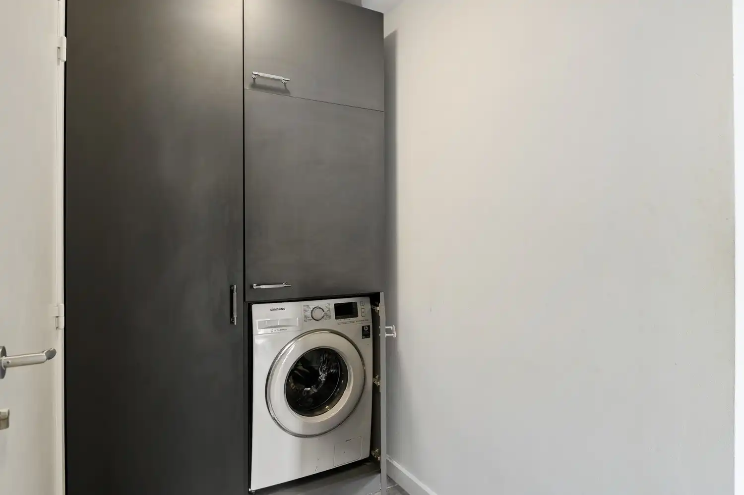 Gerenoveerde penthouse met 2 slpkrs en garage te Kessel-Lo foto 13