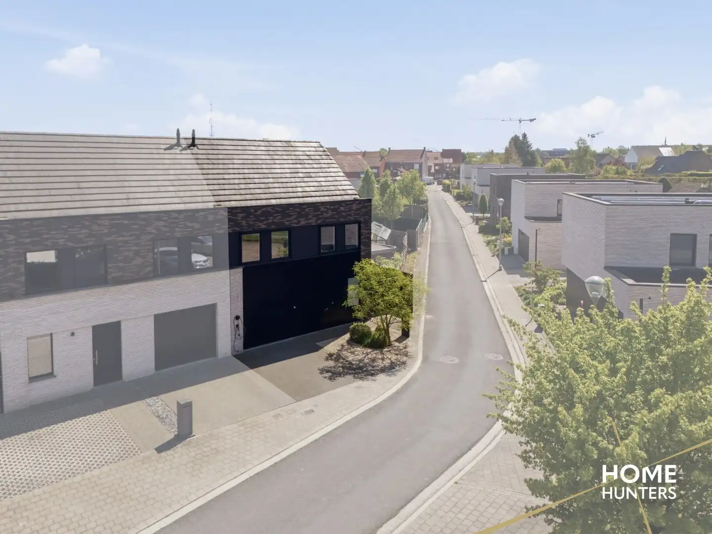 Exclusieve, energiezuinige Halfopen bebouwing (2017) met 4 slaapkamers, zonnige tuin en hoogwaardige afwerking te Ieper foto 36