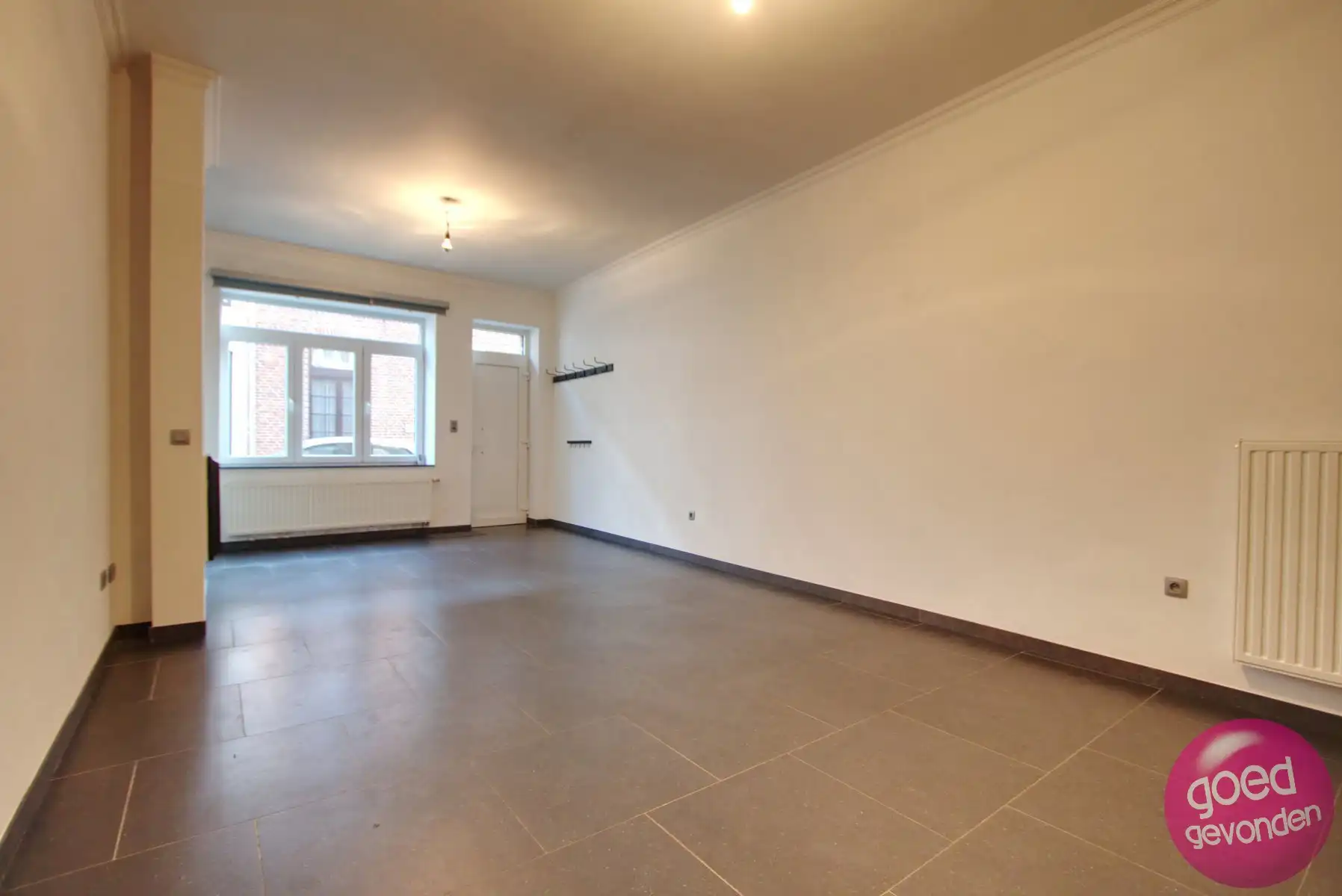 STADSHUIS - 3 SLK - ZEER RUIM TERRAS - INSTAPKLAAR - RUSTIG foto 5