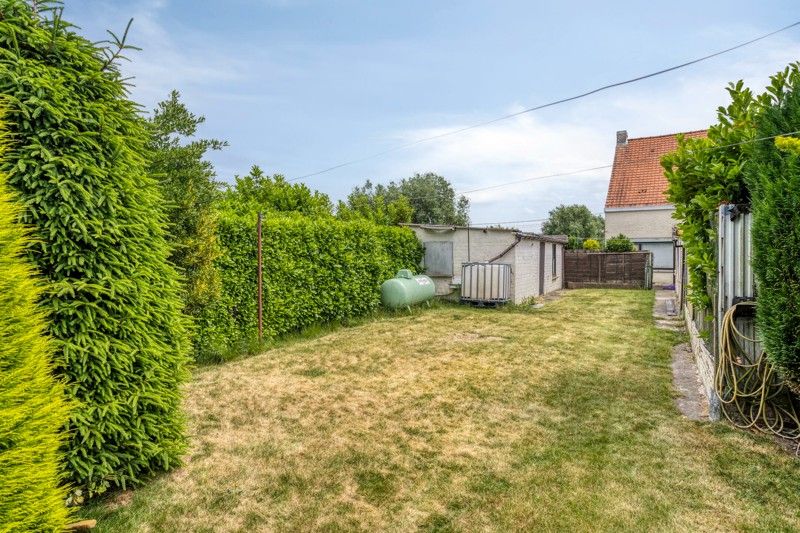 Landelijk gelegen te renoveren woning TE KOOP in Dentergem! foto 35