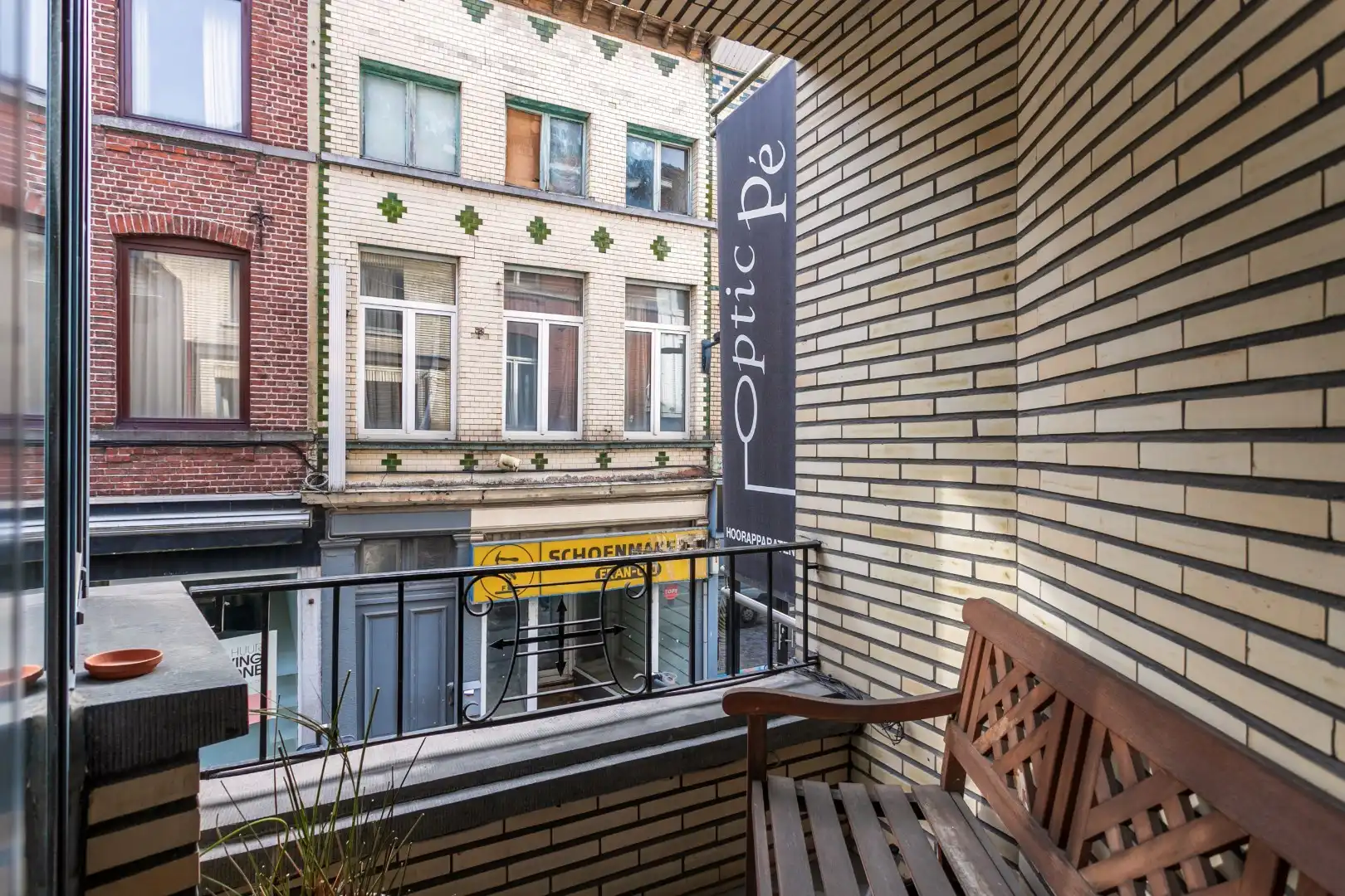 Handelspand met woonst te Halle centrum foto 10