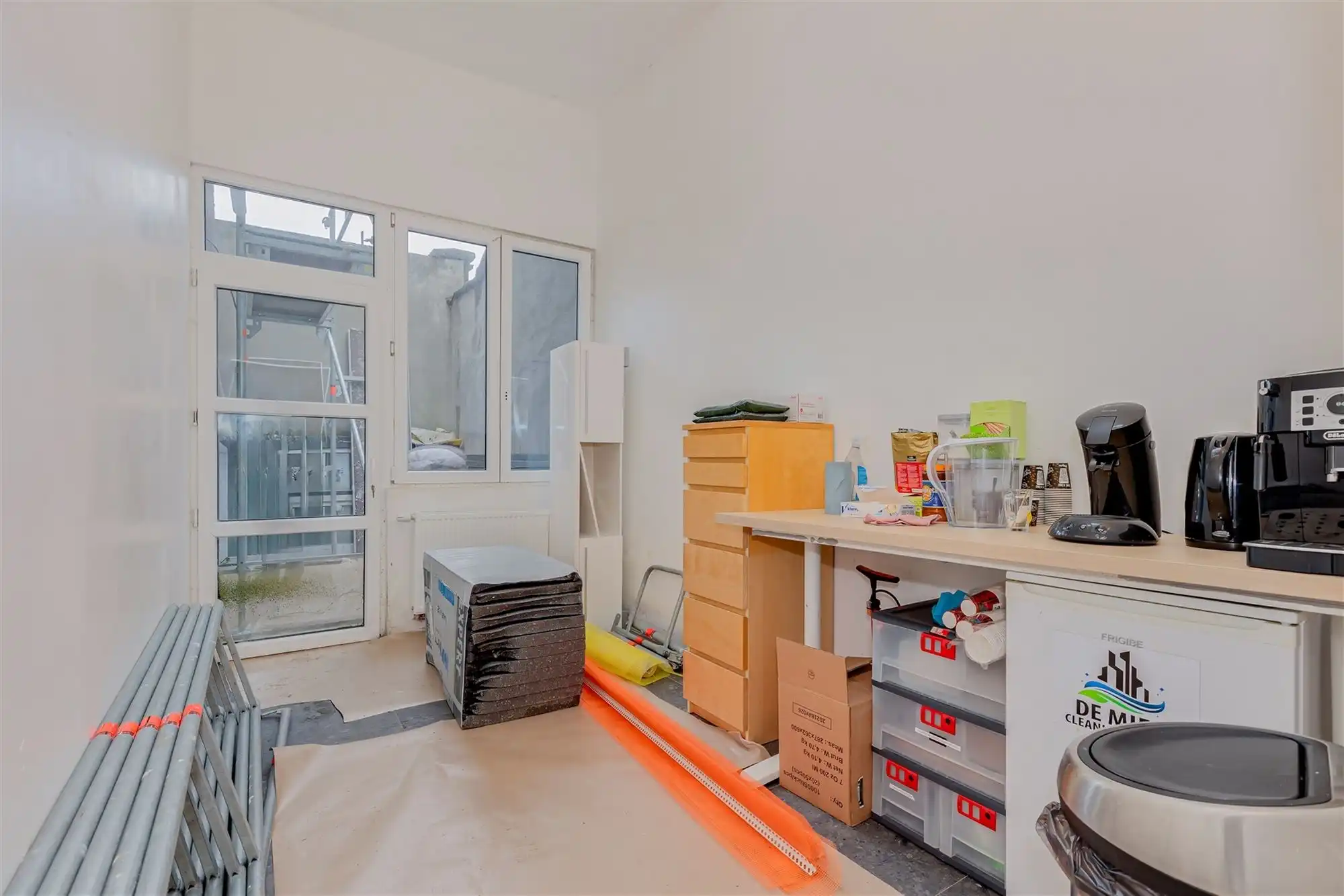 Huis ingedeeld in 6 verhuurde units - 8,8% netto rendement foto 28