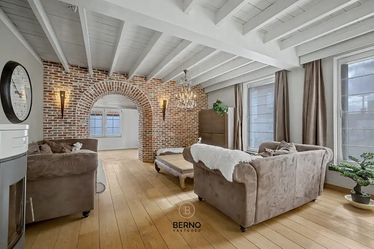 Instapklare charmante woning met zonnige binnentuin en garage. foto 7