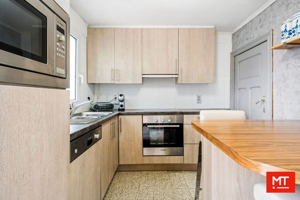 Halfopen woning in de dorpskern van Beselare foto 5