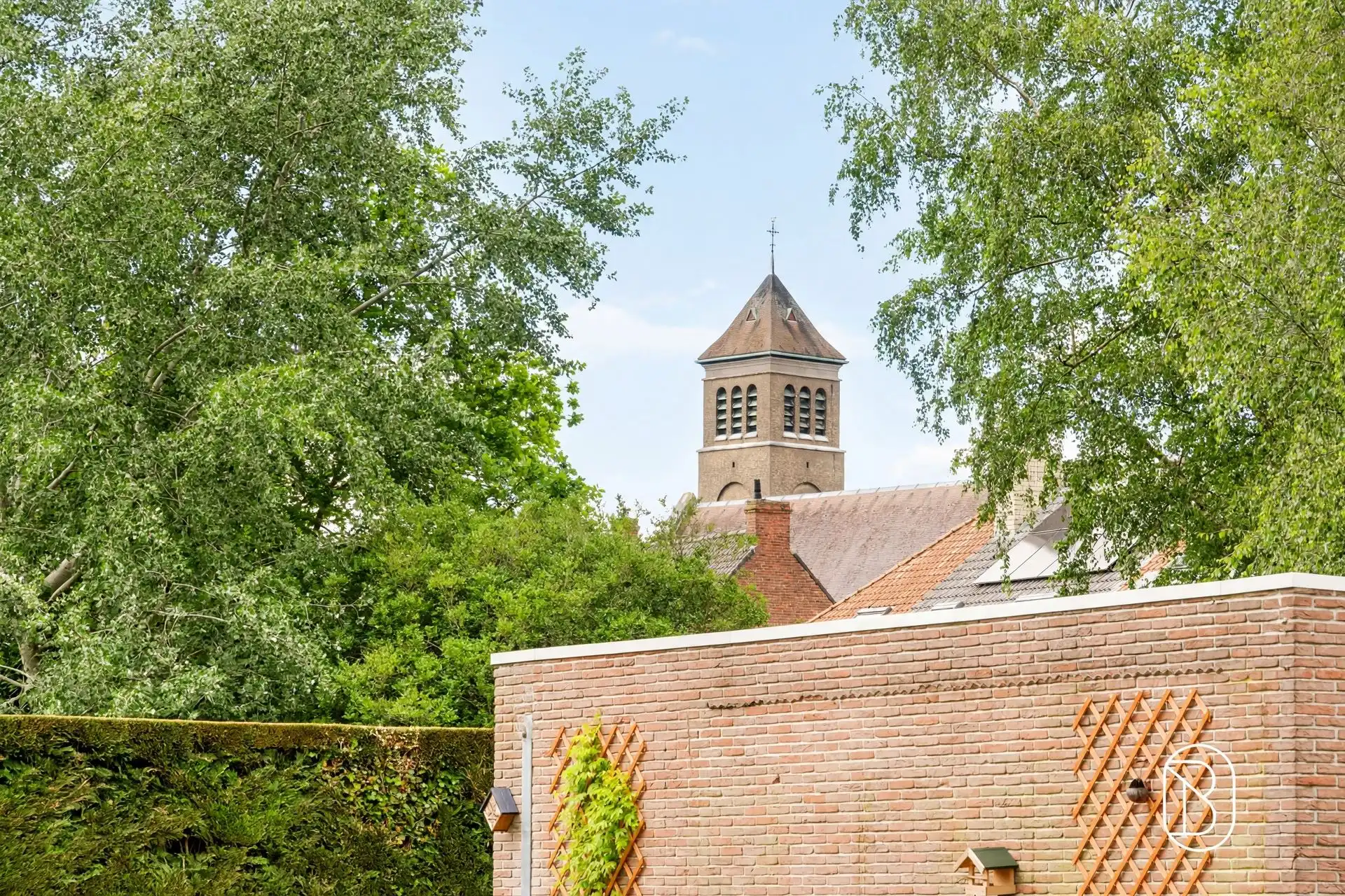 Topgelegen gelijkvloers appartement met 2 slk, tuin + aparte garagebox foto 17