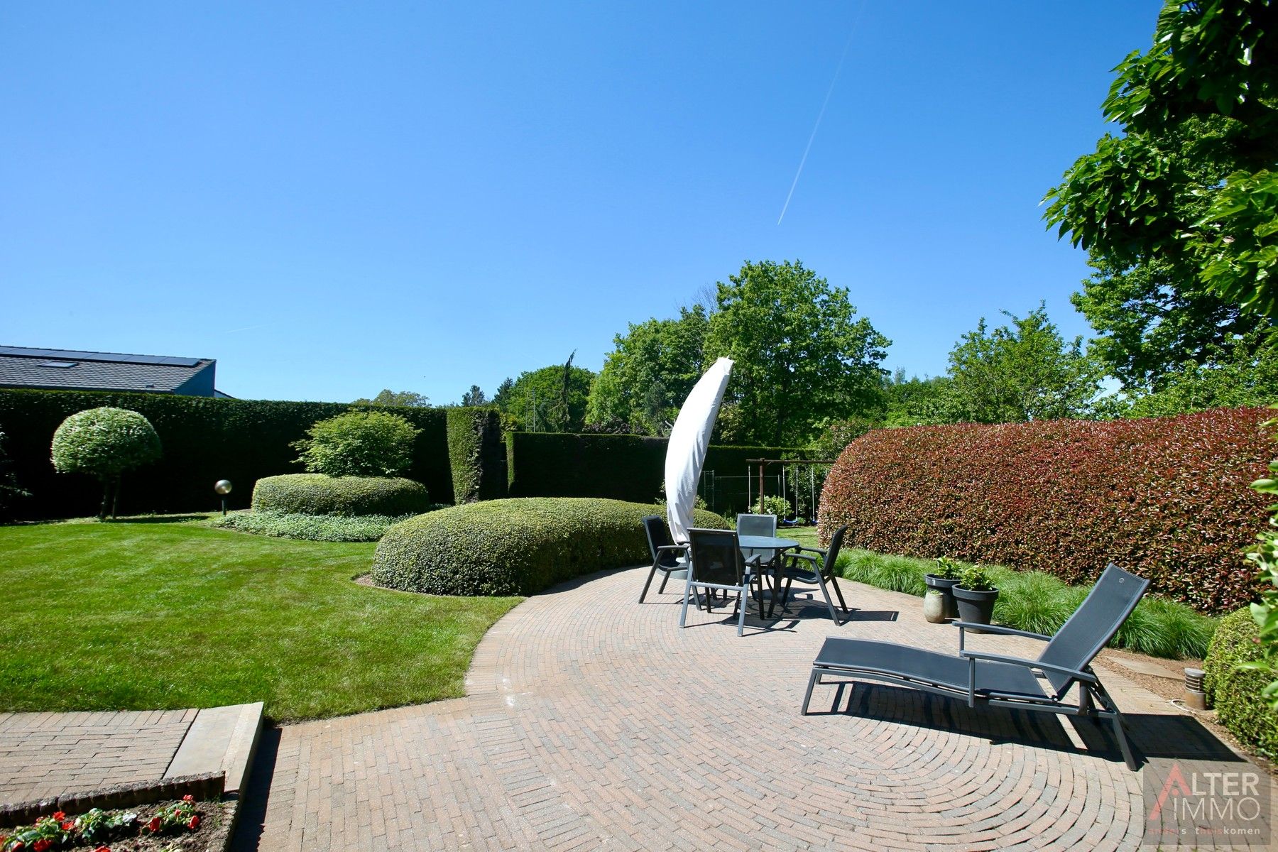 Uitzonderlijke woning op een uitstekende locatie. Top onderhouden,  4/5 slaapkamers op een extra breed (41,5m) perceel van ca. 20 are vlakbij Zolder centrum - prachtige tuin! foto 39