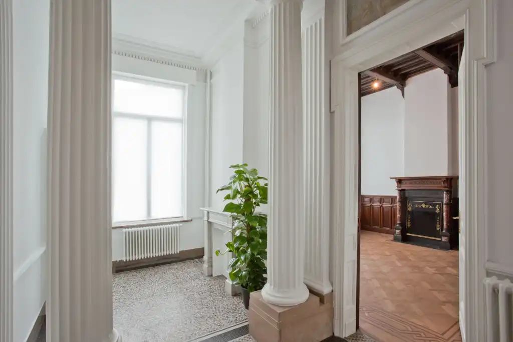 Neoclassicistisch herenhuis (438 m²) met een zuidwest gerichte tuin foto 4