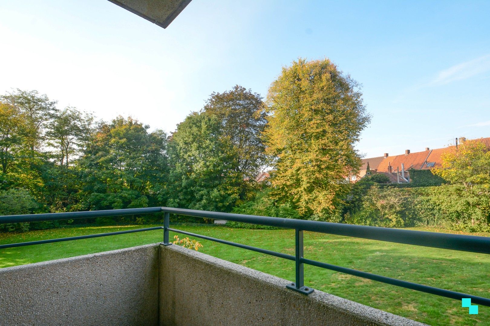 Centraal gelegen instapklaar appartement met groenzicht te Izegem foto 9