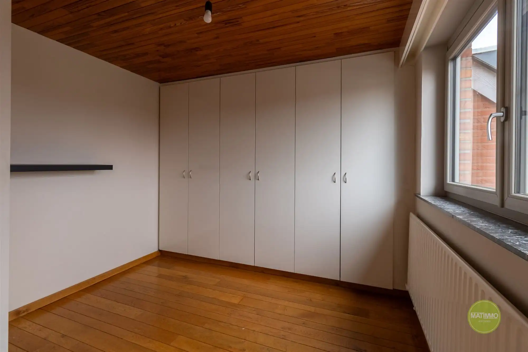 Ruim gerenoveerd duplex appartement met 3 slaapkamers  foto 12