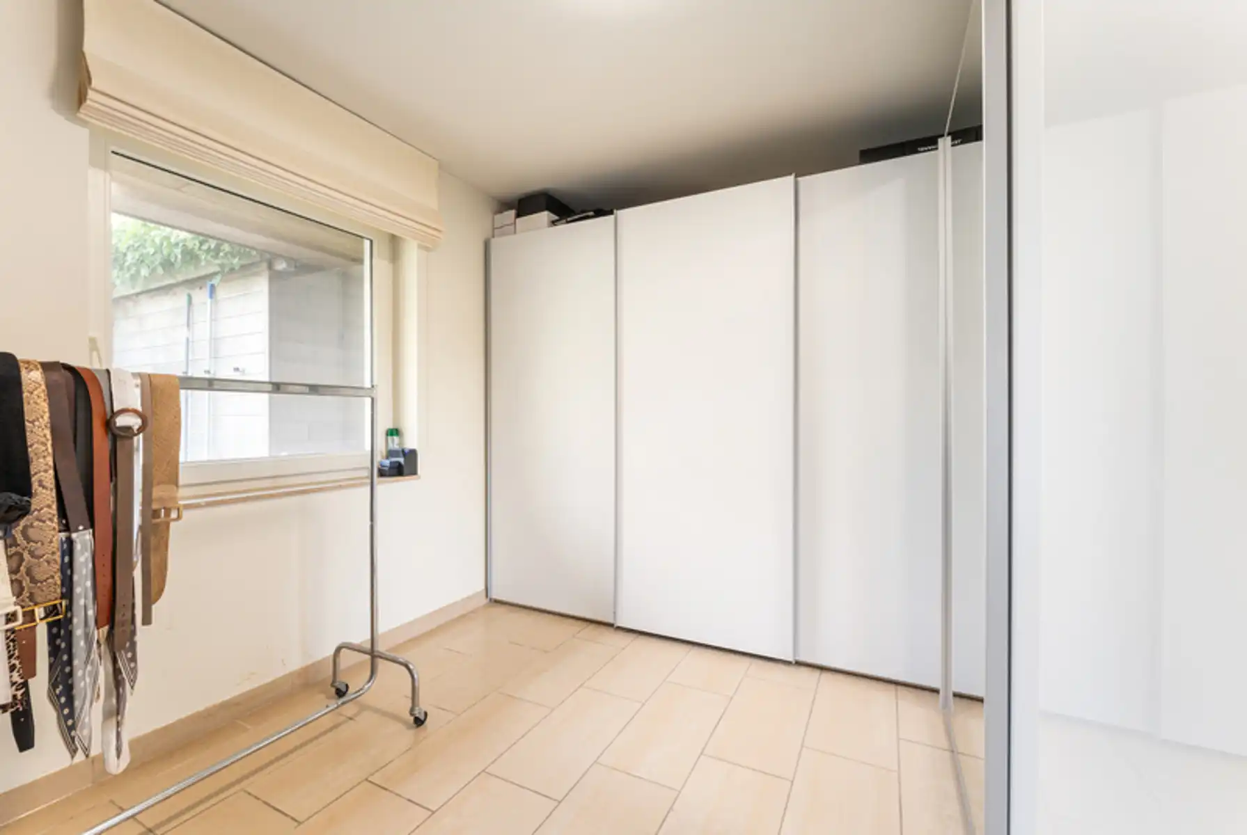 Lichtrijke en residentieel gelegen villa  foto 20