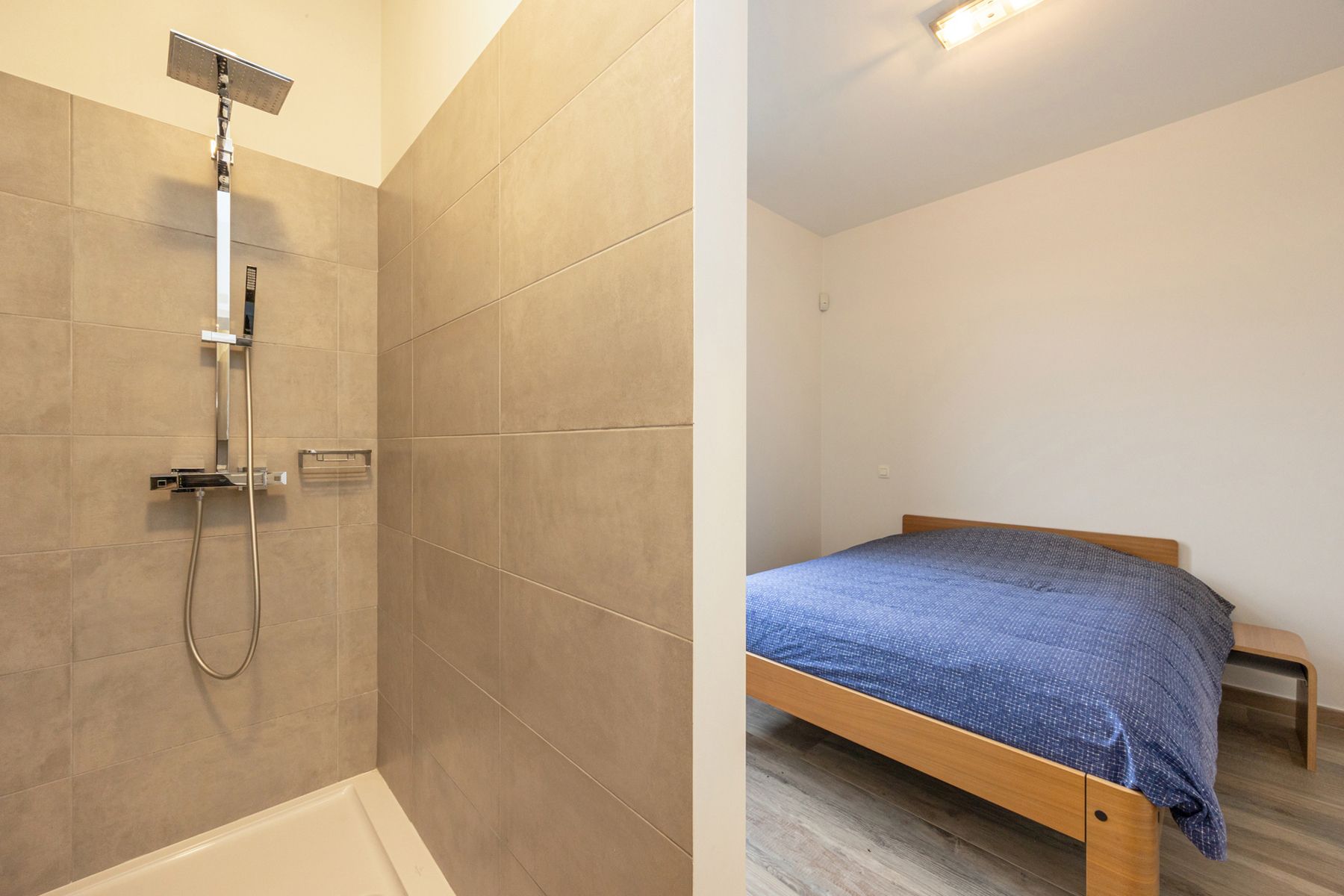 Luxe villa appartement in een kleinschalige residentie met lift. foto 14