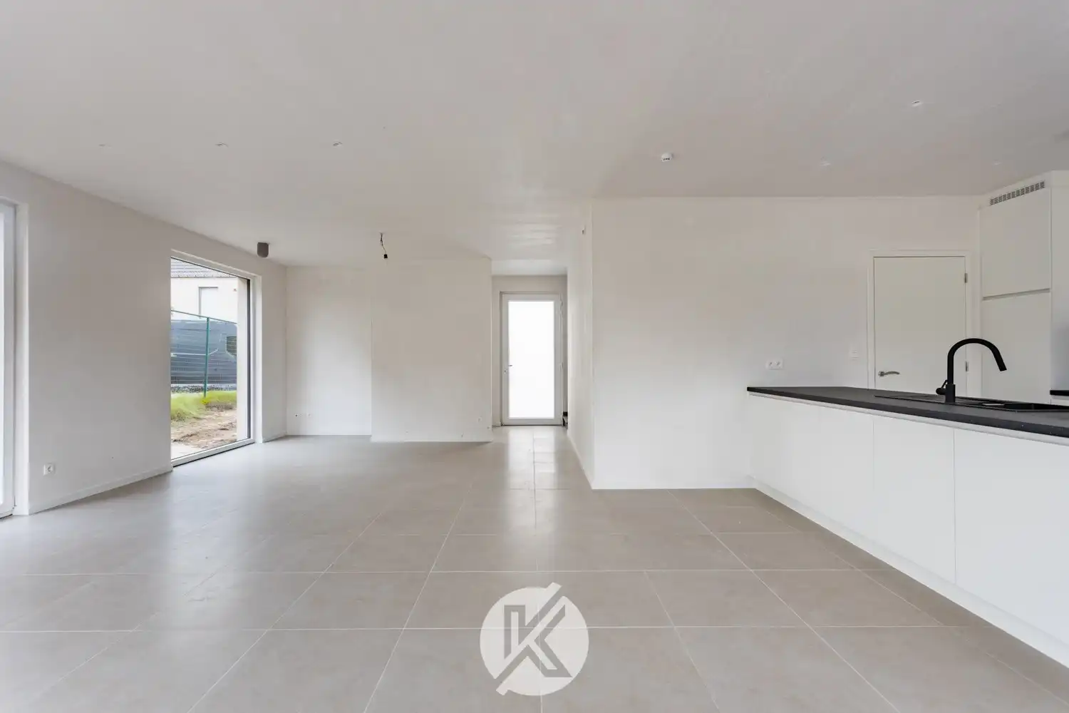 Duurzame, halfopen nieuwwbouwoning nabij centrum Herzele foto 6