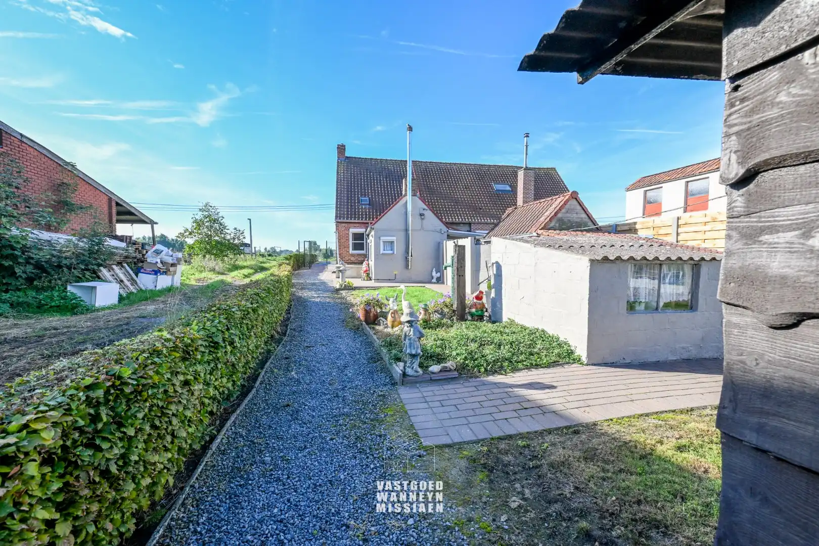 Landelijk gelegen te renoveren woning op 1.063m2 foto 17
