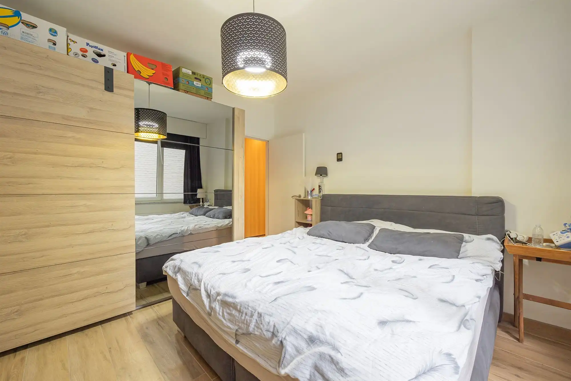 Instapklaar appartement in centrum Kruibeke foto 11