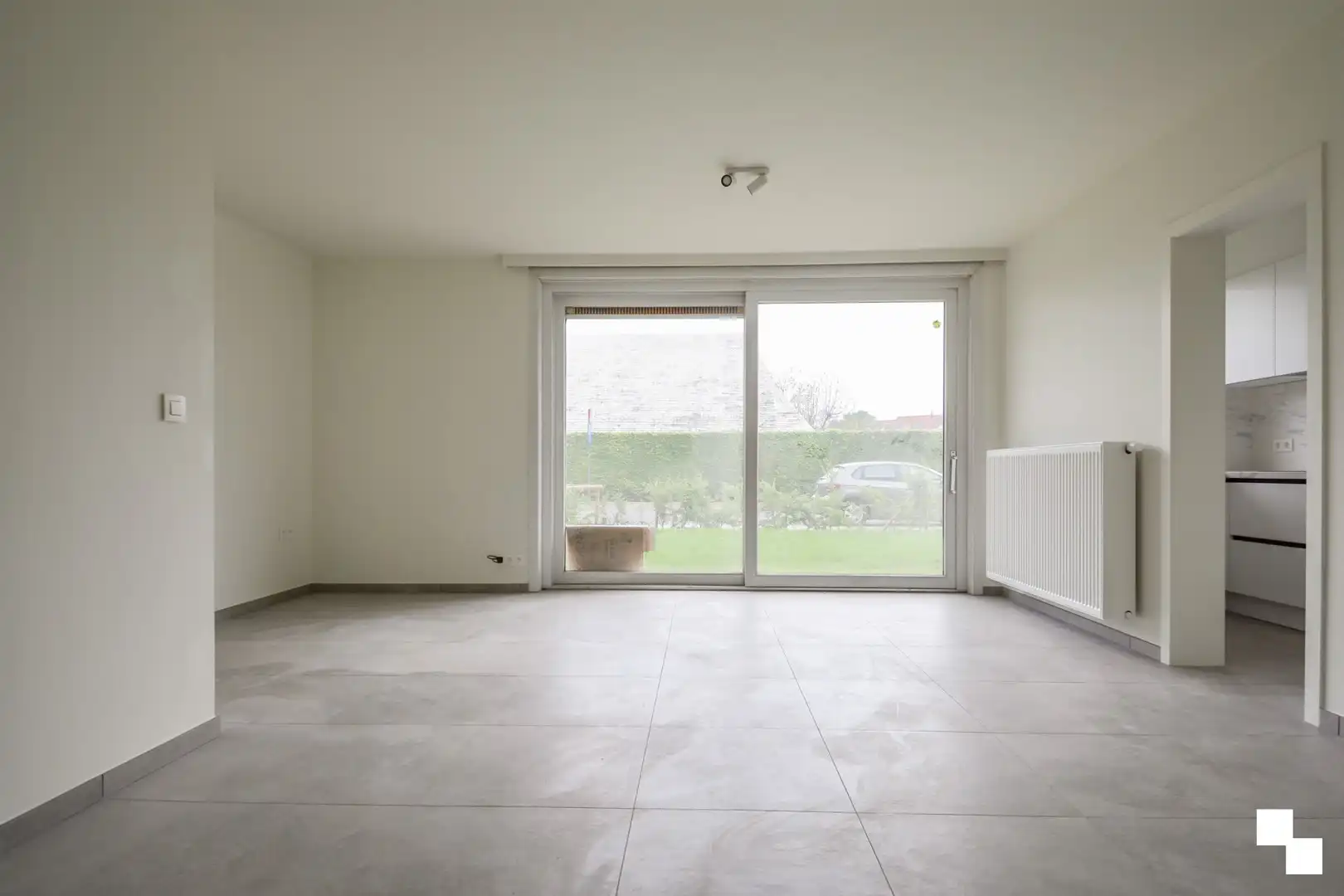 Volledig gerenoveerde studio nabij centrum Roeselare foto 3