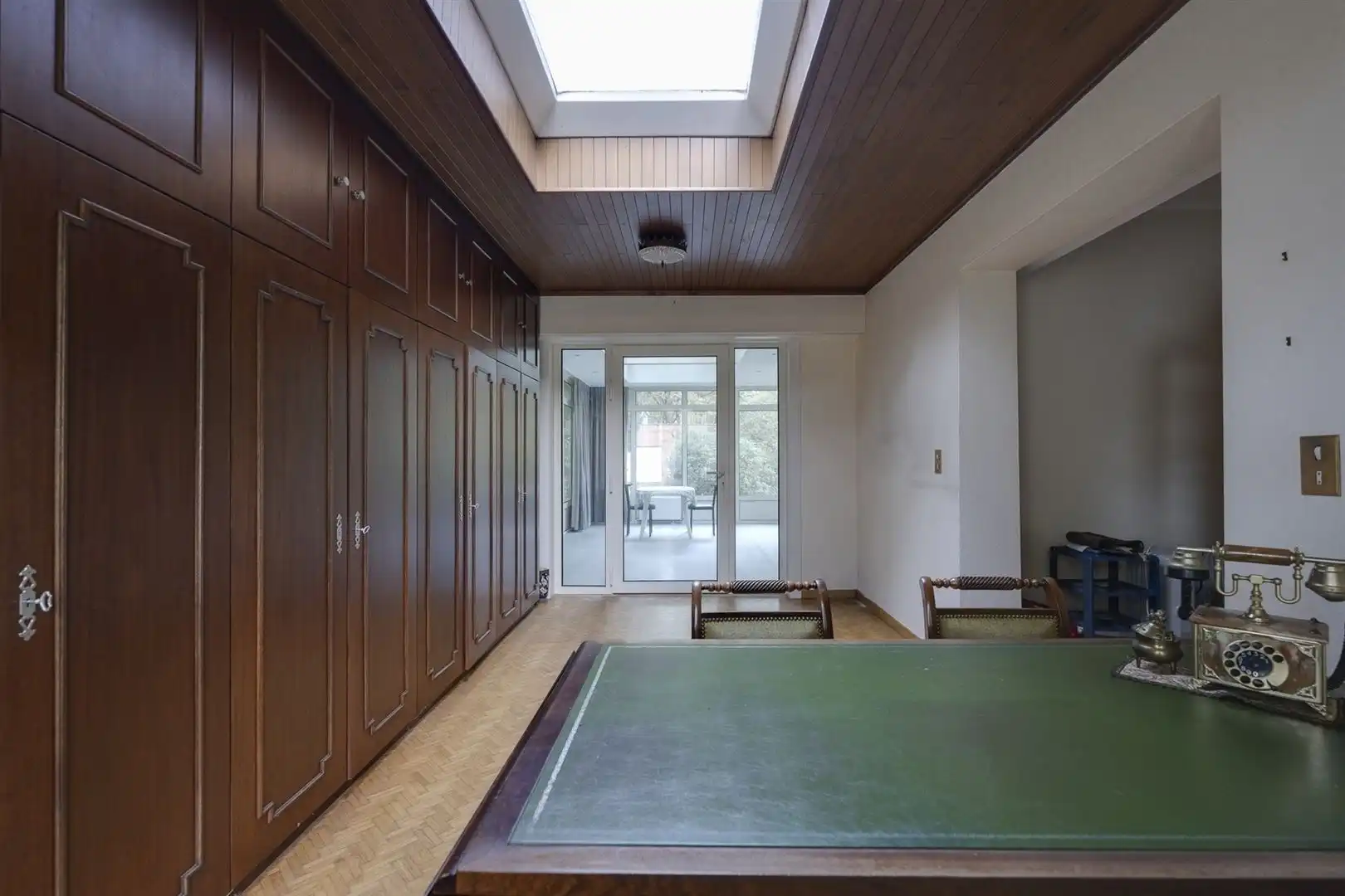 Karaktervolle villa met renovatiepotentieel - nabij centrum Maria-ter-Heide Brasschaat  foto 11