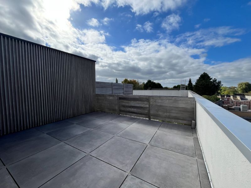 2 slaapkamer app met ruim terras en carport foto 14