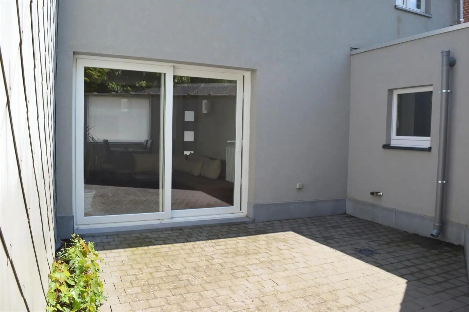 Volledig instapklare gezinswoning met ruime garage foto 15