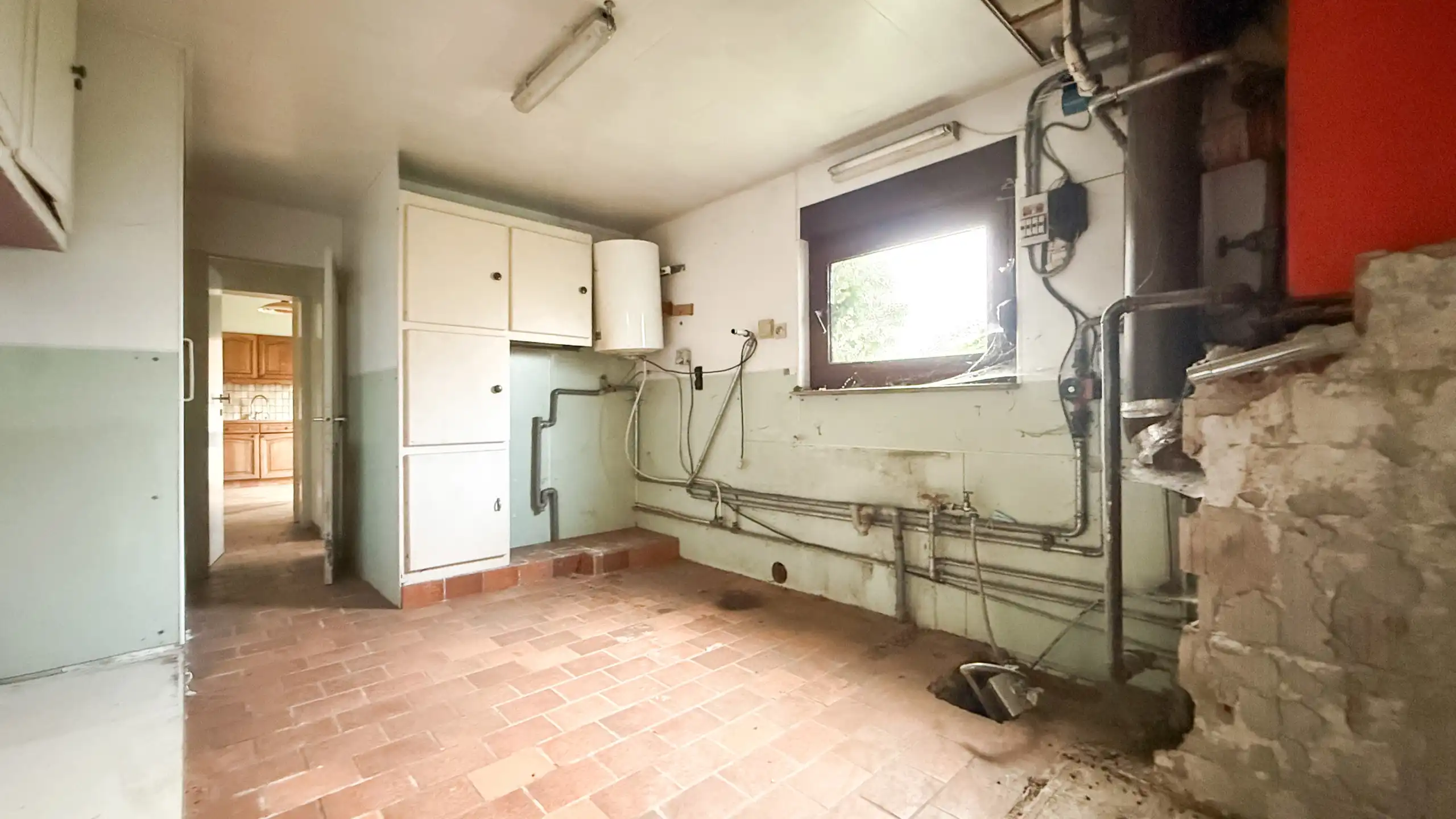 Open bebouwing met 4 slaapkamers op toplocatie! foto 20