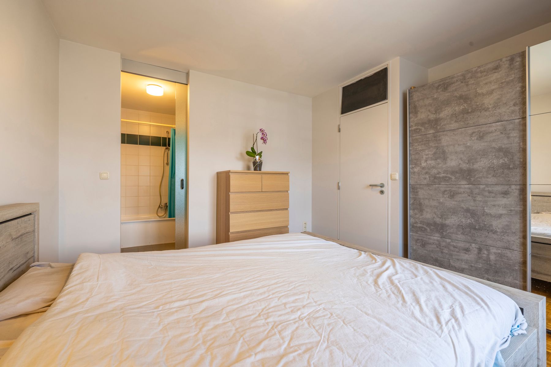 Lichtrijk 1 slaapkamer appartement op toplocatie foto 11