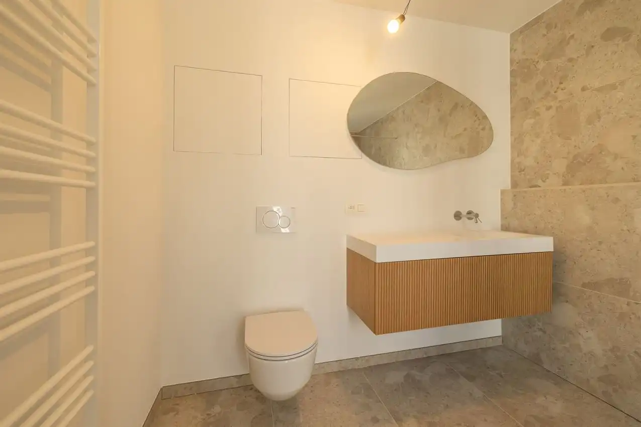 Instapklare nieuwbouwwoning met 4 slaapkamers, 2 badkamers en E-peil 9 foto 38