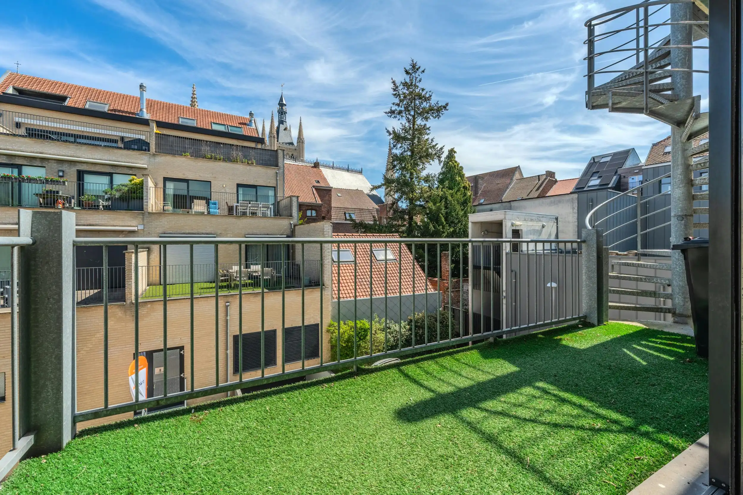 Exclusief Loft-appartement (300m²) met garage in Ieper foto 10